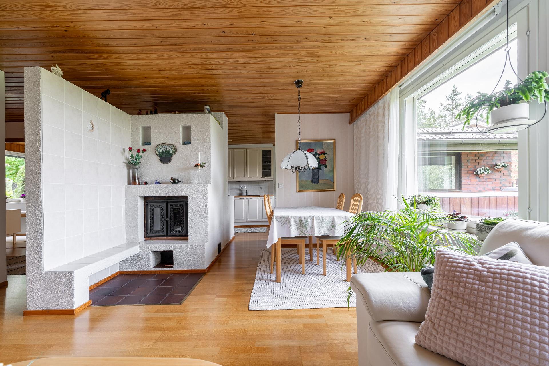 Luolatie 35, Jynkkä, Kuopio