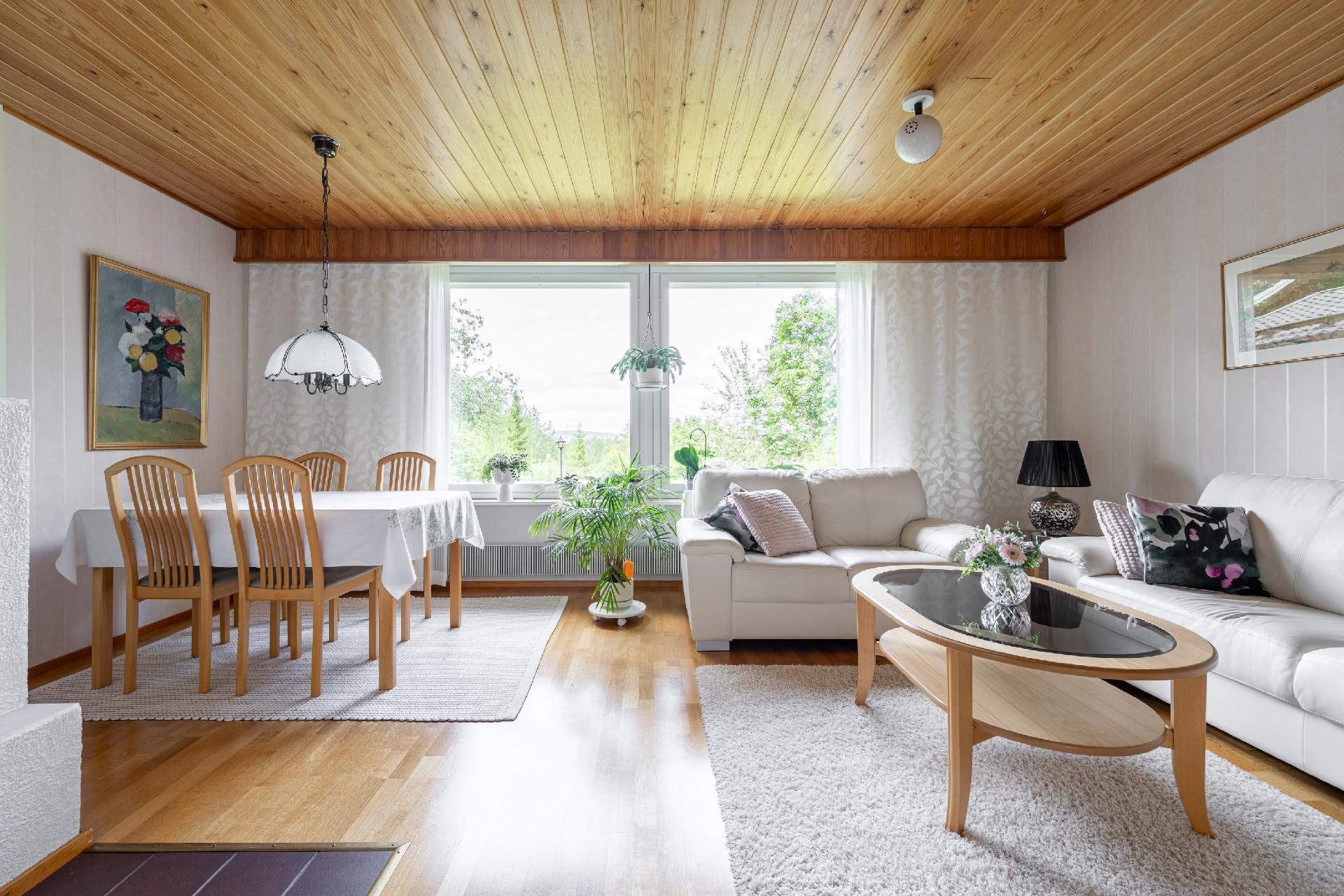 Luolatie 35, Jynkkä, Kuopio