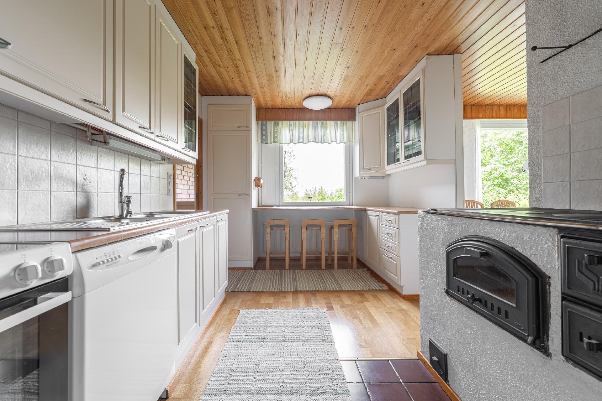 Luolatie 35, Jynkkä, Kuopio