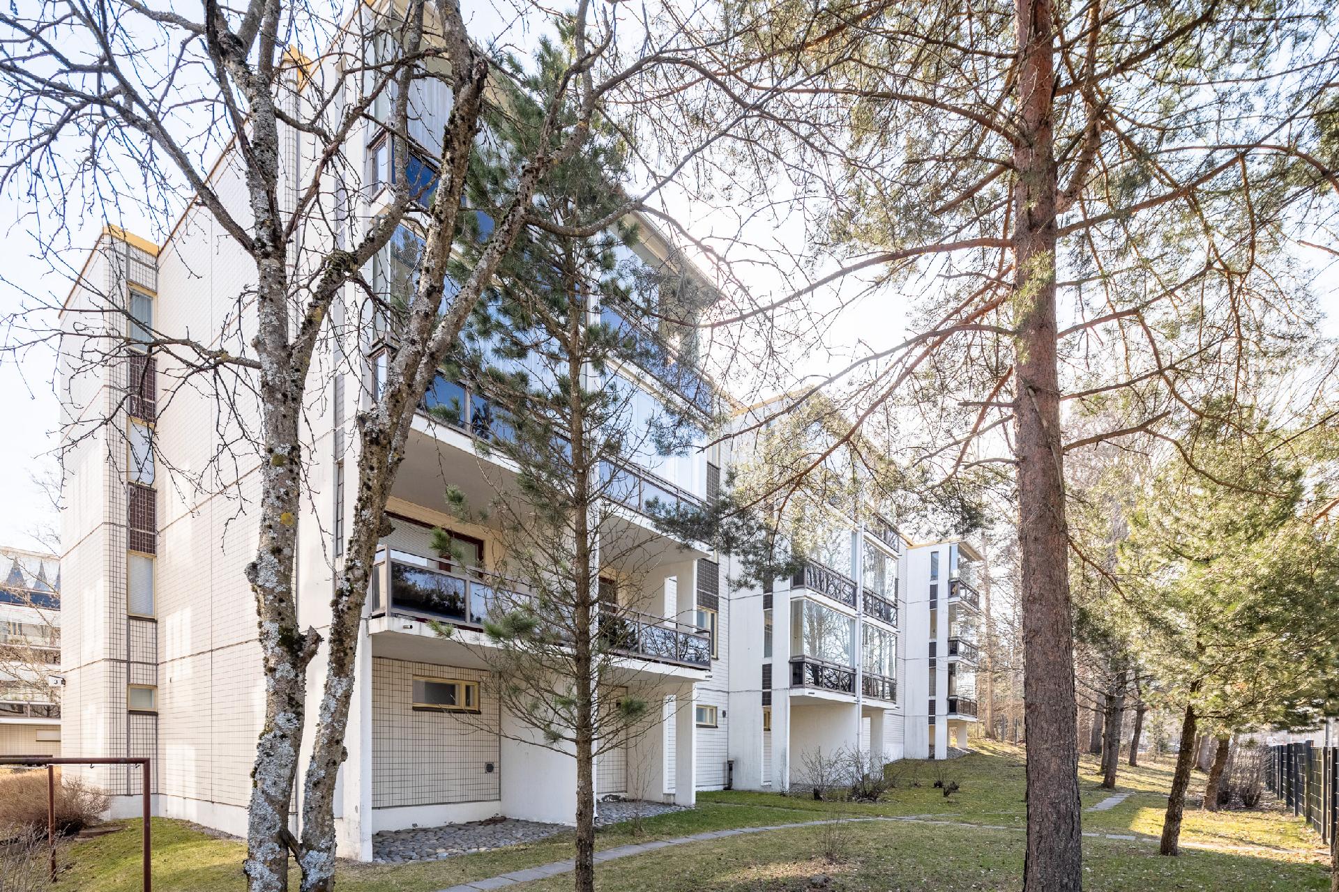 Kivikirveenkuja 3, Myyrmäki, Vantaa
