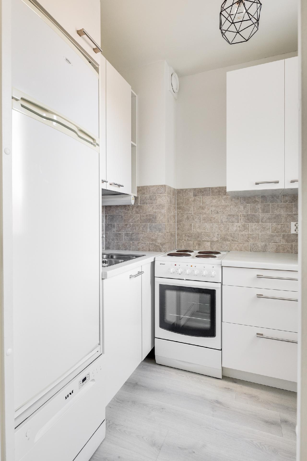 Kivikirveenkuja 3, Myyrmäki, Vantaa