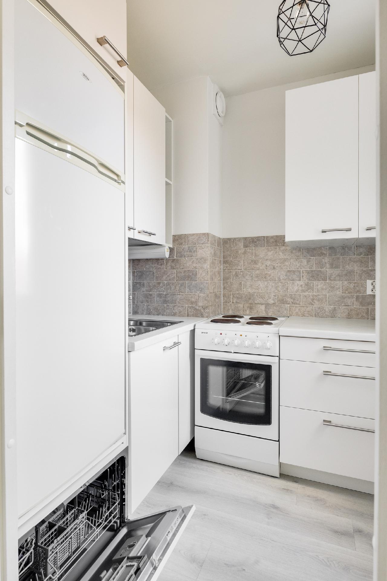 Kivikirveenkuja 3, Myyrmäki, Vantaa