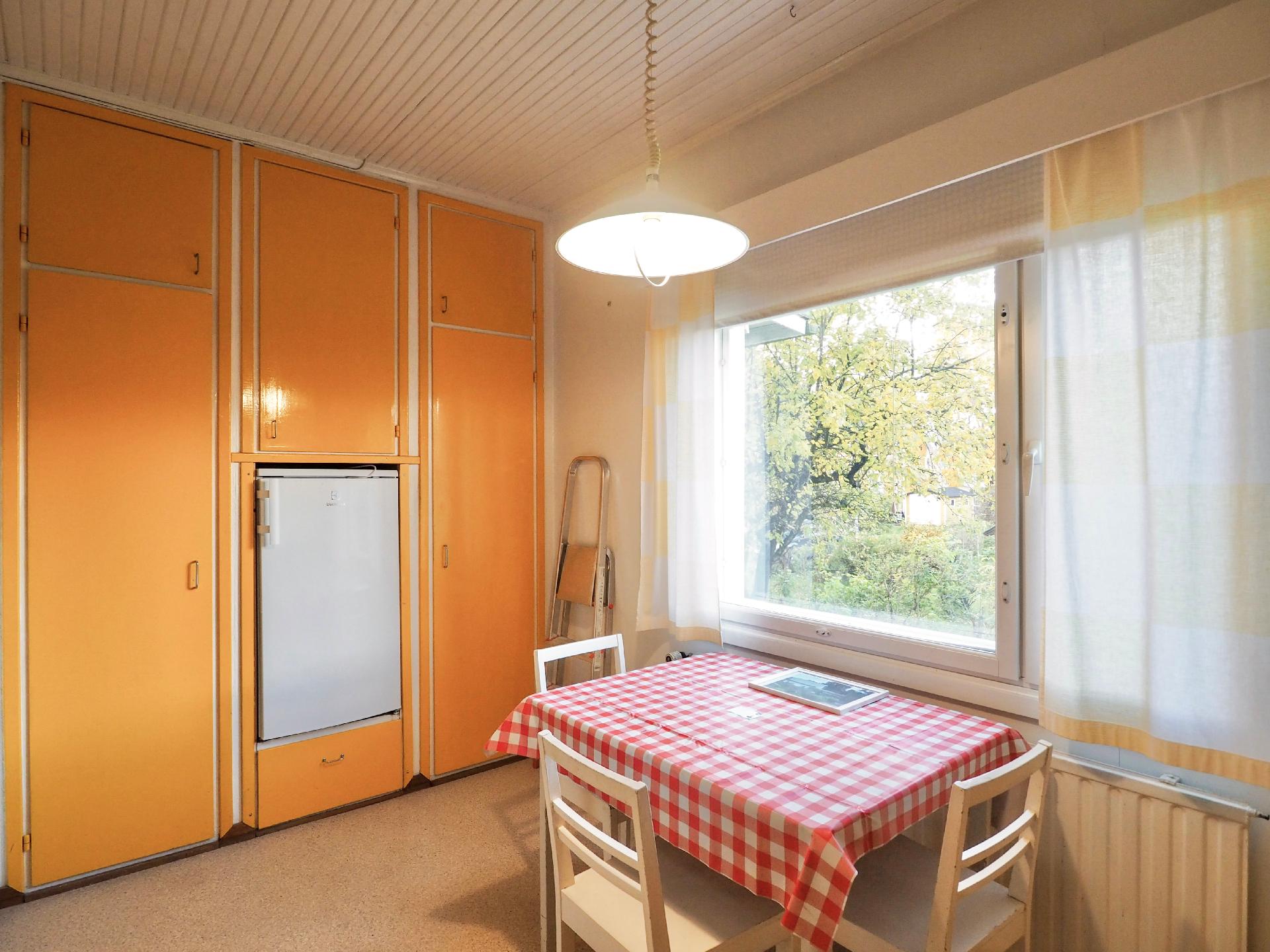 Apilakatu 13, Petsamo, Riihimäki