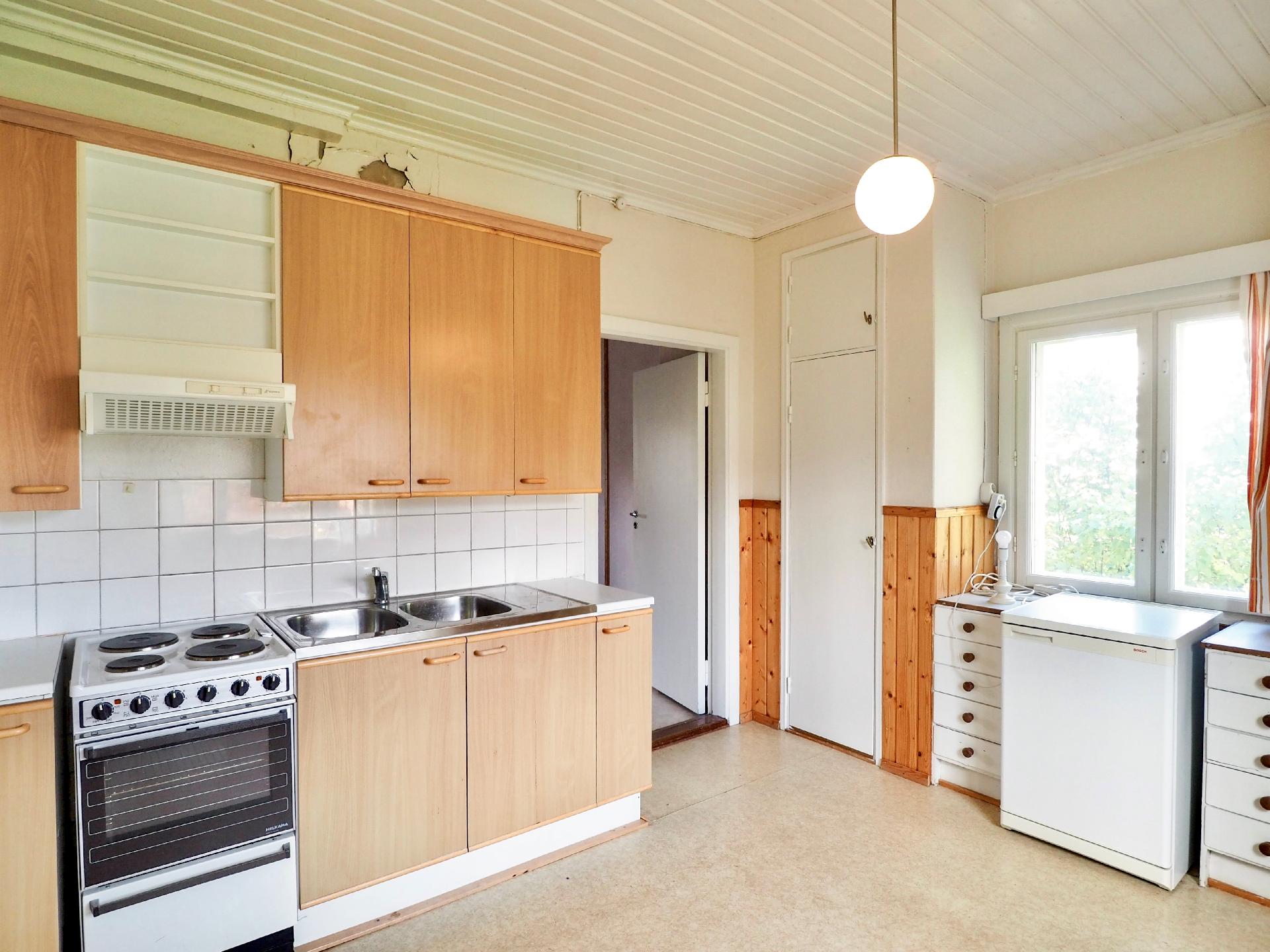 Apilakatu 13, Petsamo, Riihimäki