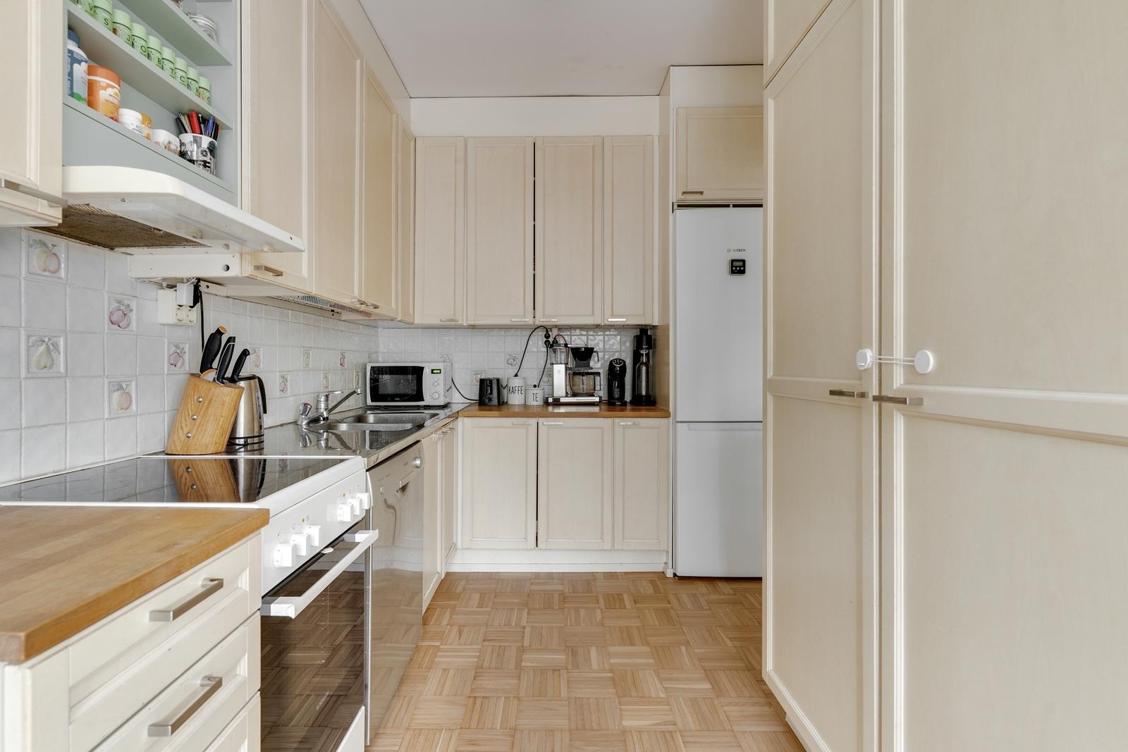 Laulurastaantie 11, Malmi, Helsinki