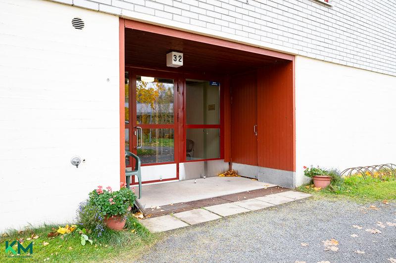 Toritie 32, Keskusta, Kuhmoinen