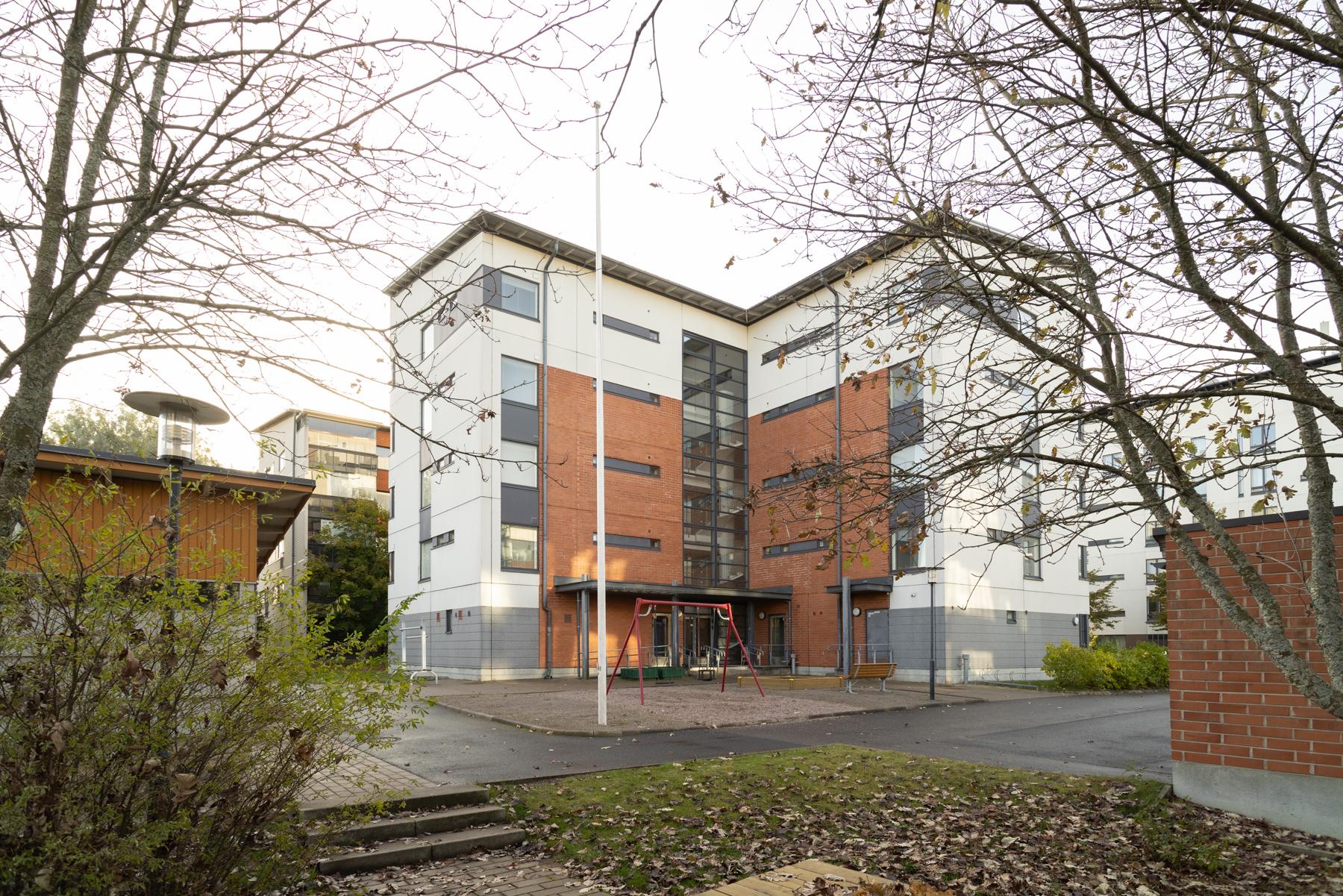 Joutsentie 5, Tapanila, Helsinki