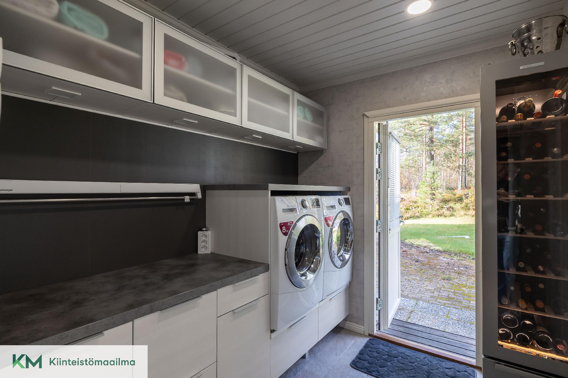 Hirsipolku 17, Kaukola, Kotka