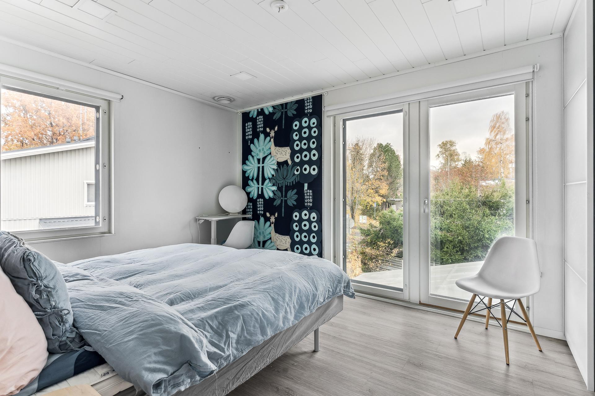 Iivarintie 15, Puistola, Helsinki