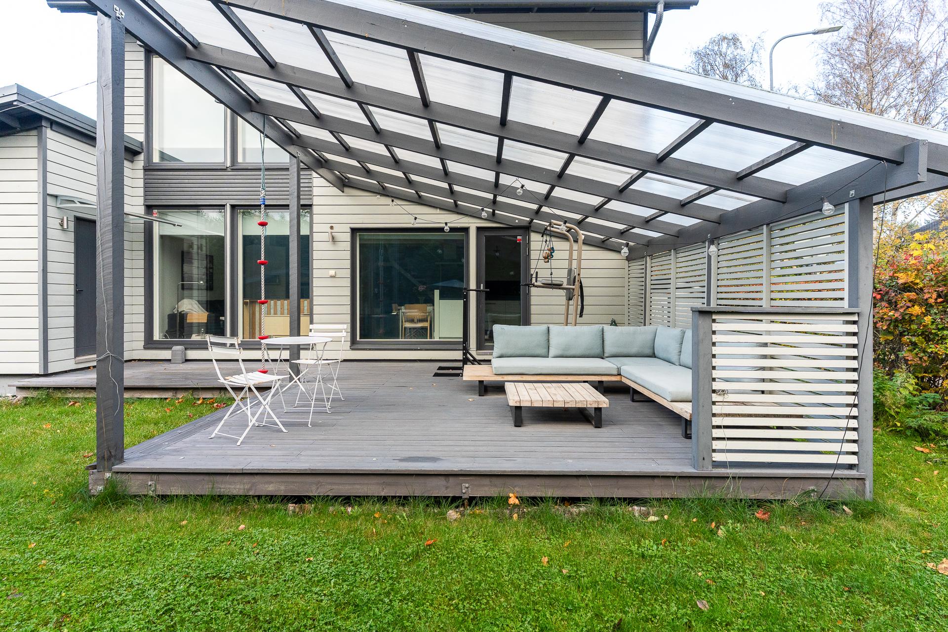 Iivarintie 15, Puistola, Helsinki