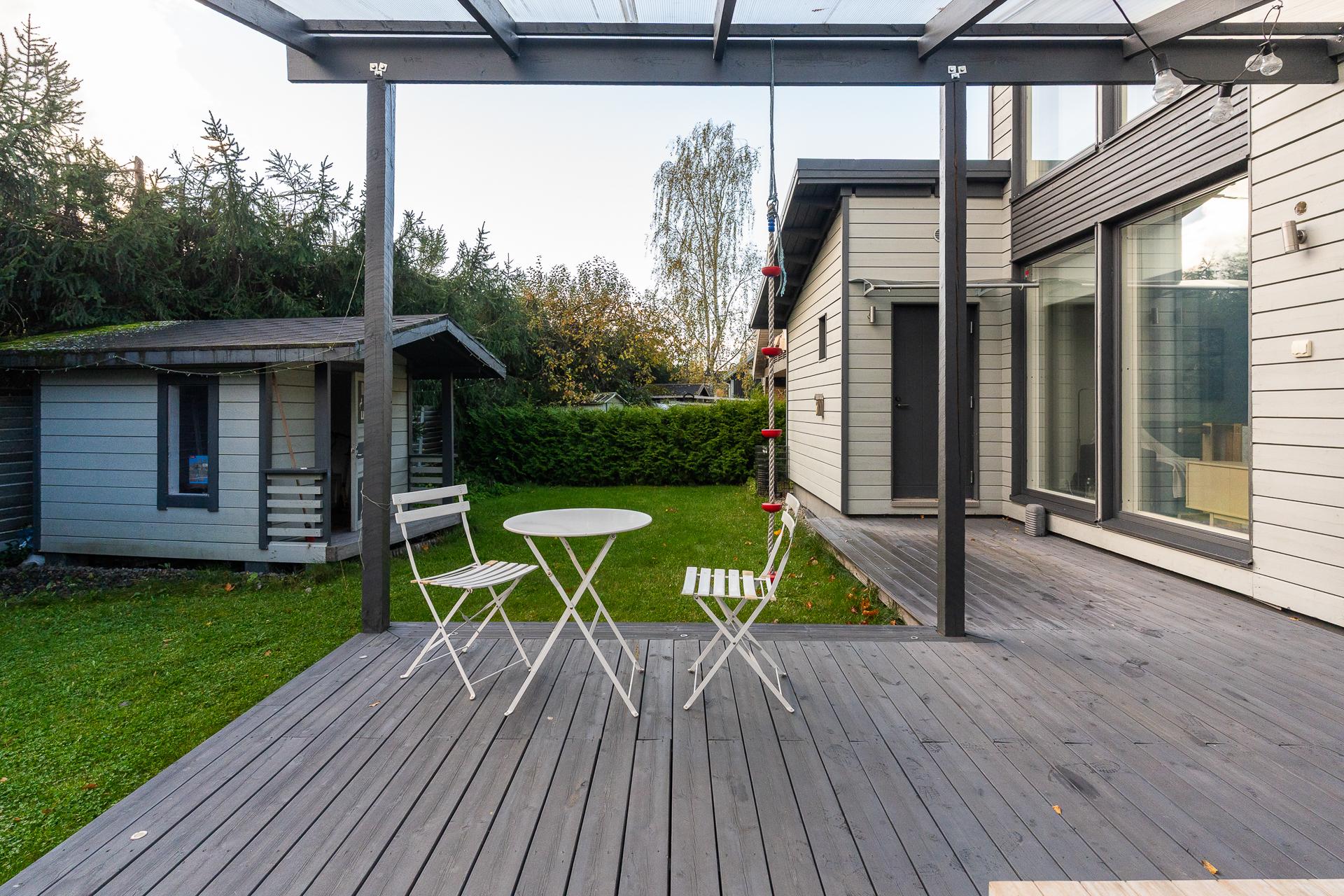 Iivarintie 15, Puistola, Helsinki