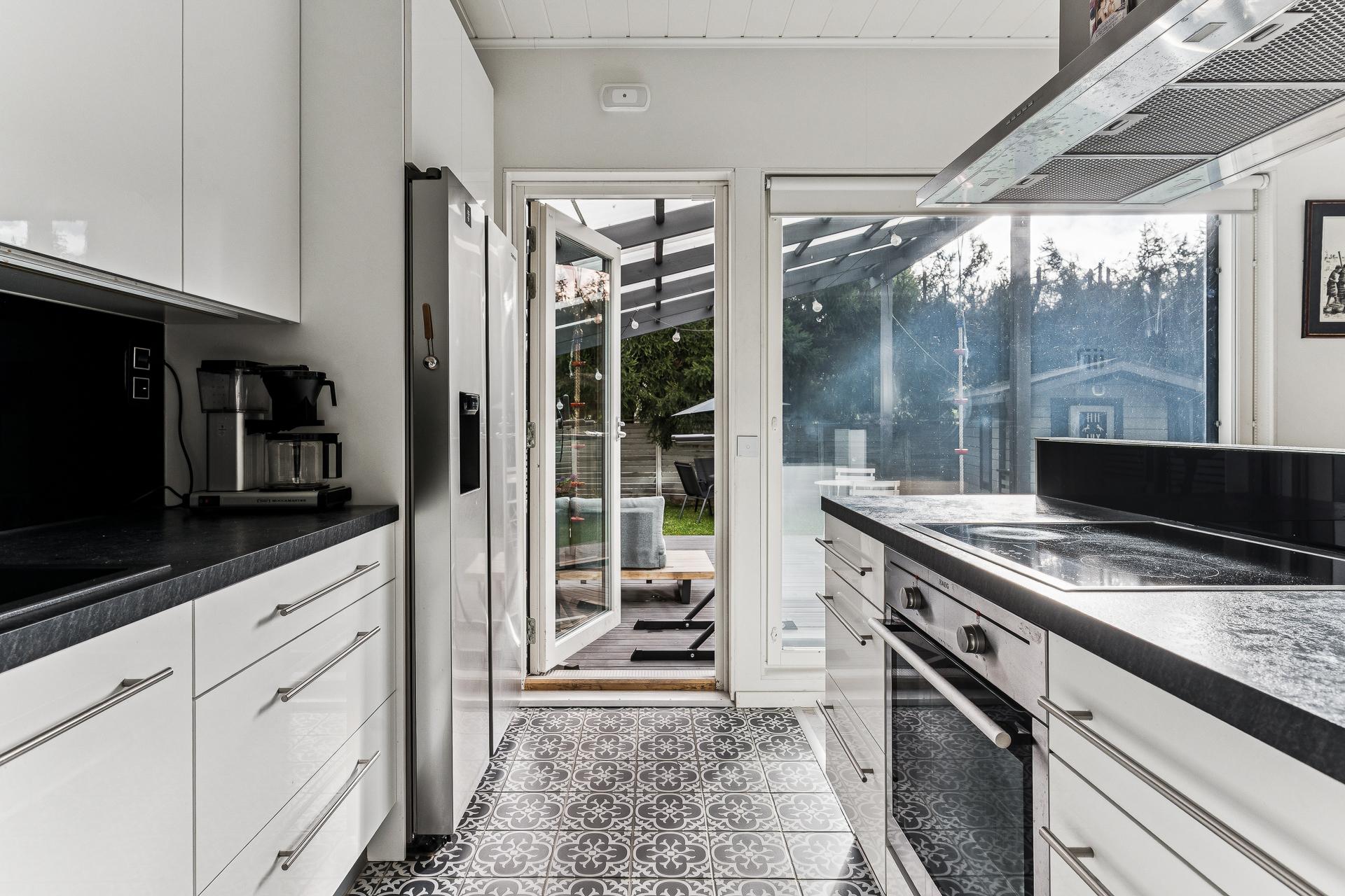 Iivarintie 15, Puistola, Helsinki