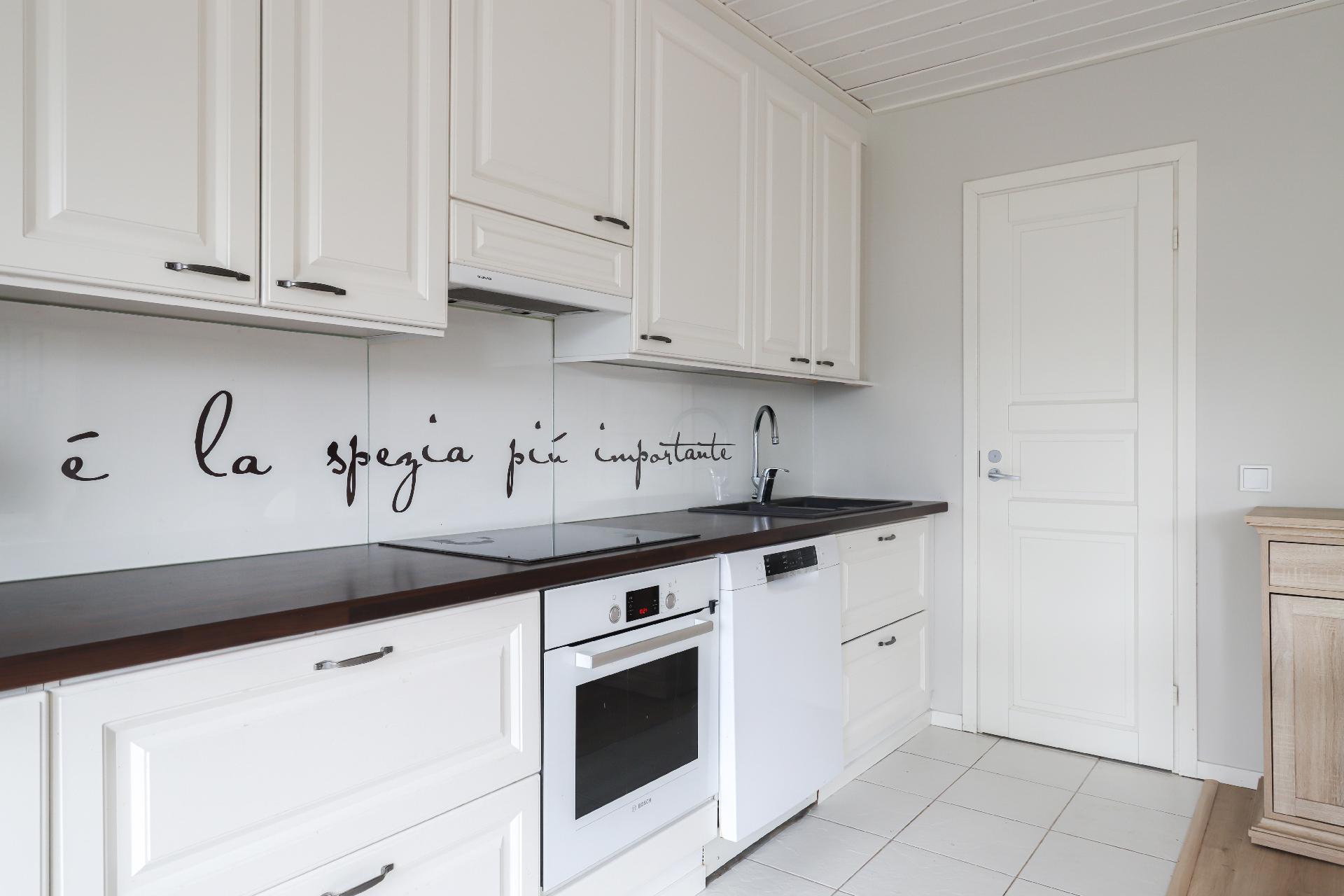 Maamiehentie 4, Puistola, Helsinki