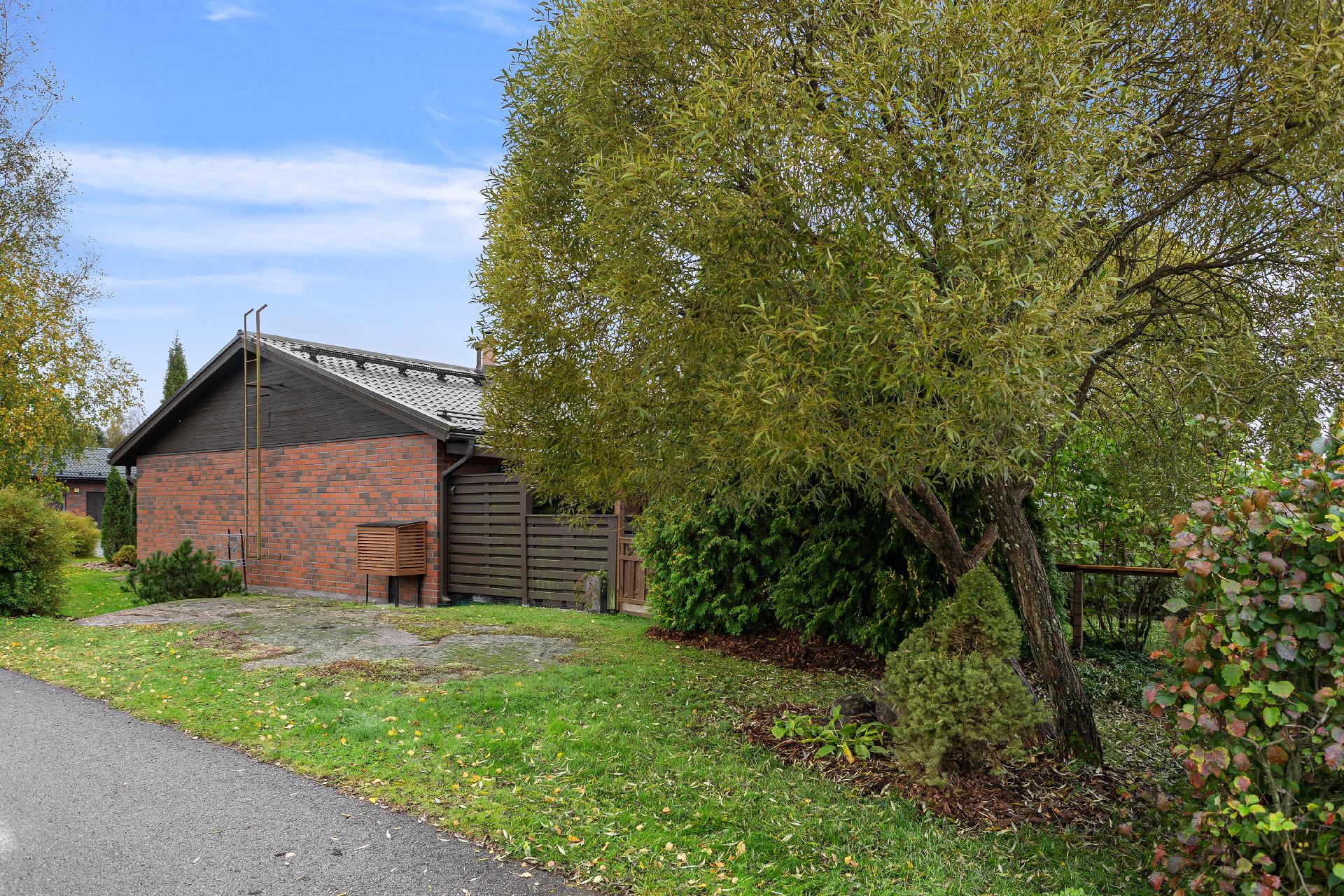 Puolukkapolku 1, Kuusankoski, Kouvola