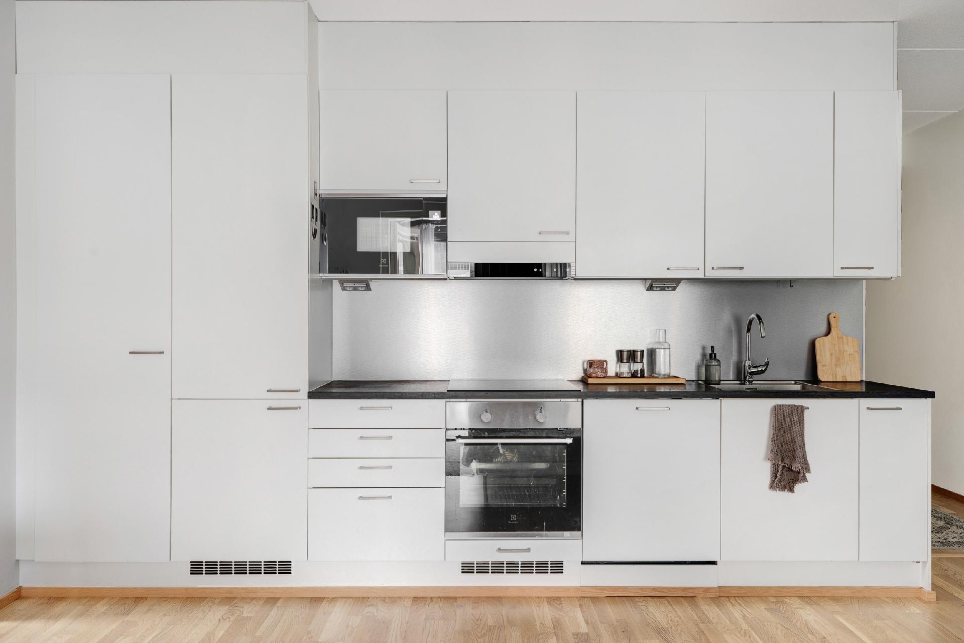 Maisemamaalauksenkatu 4, Kuninkaantammi, Helsinki