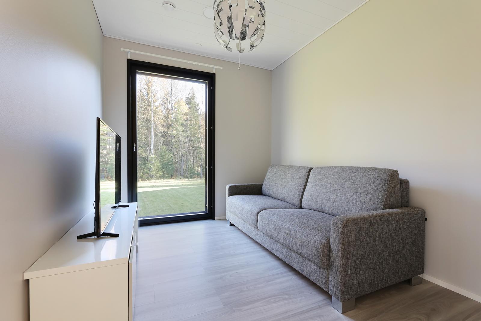 Valajankatu 7, Vasarapuisto, Järvenpää