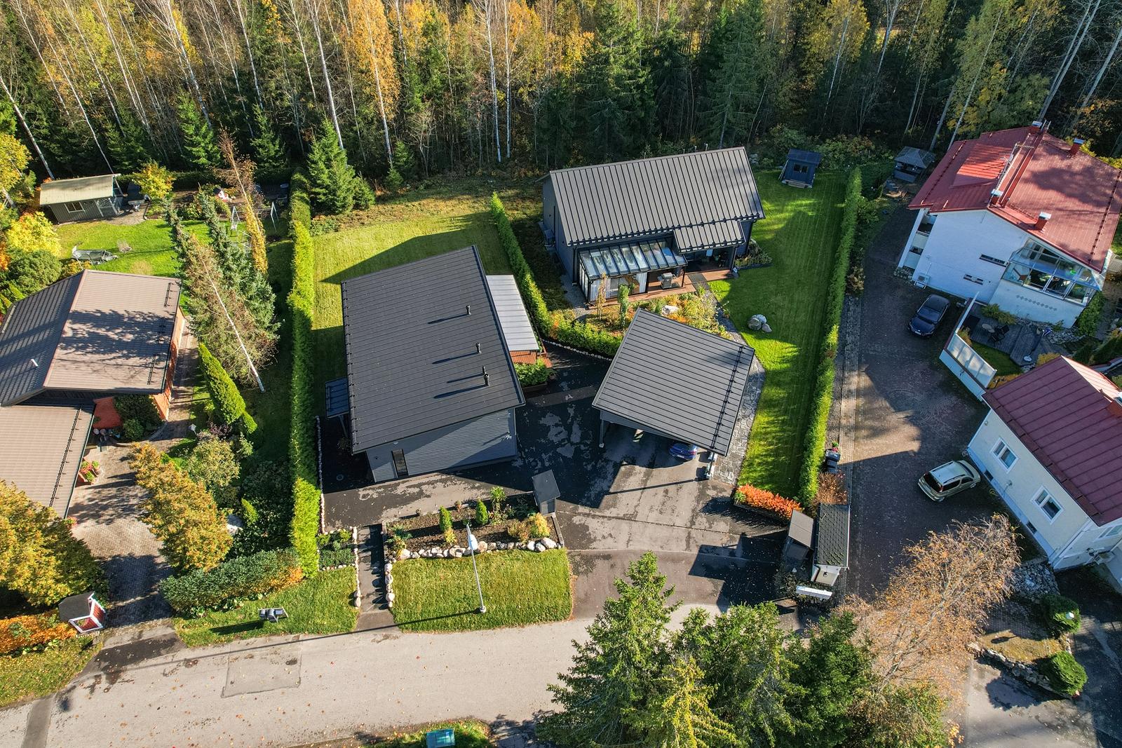 Valajankatu 7, Vasarapuisto, Järvenpää