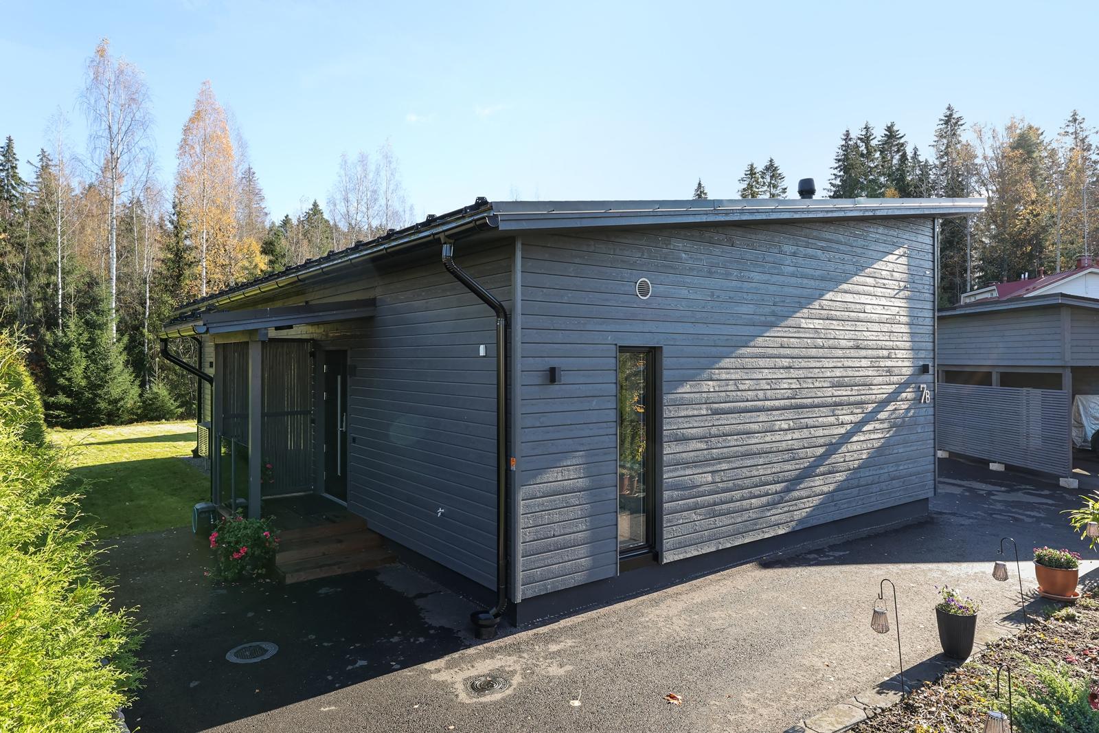 Valajankatu 7, Vasarapuisto, Järvenpää