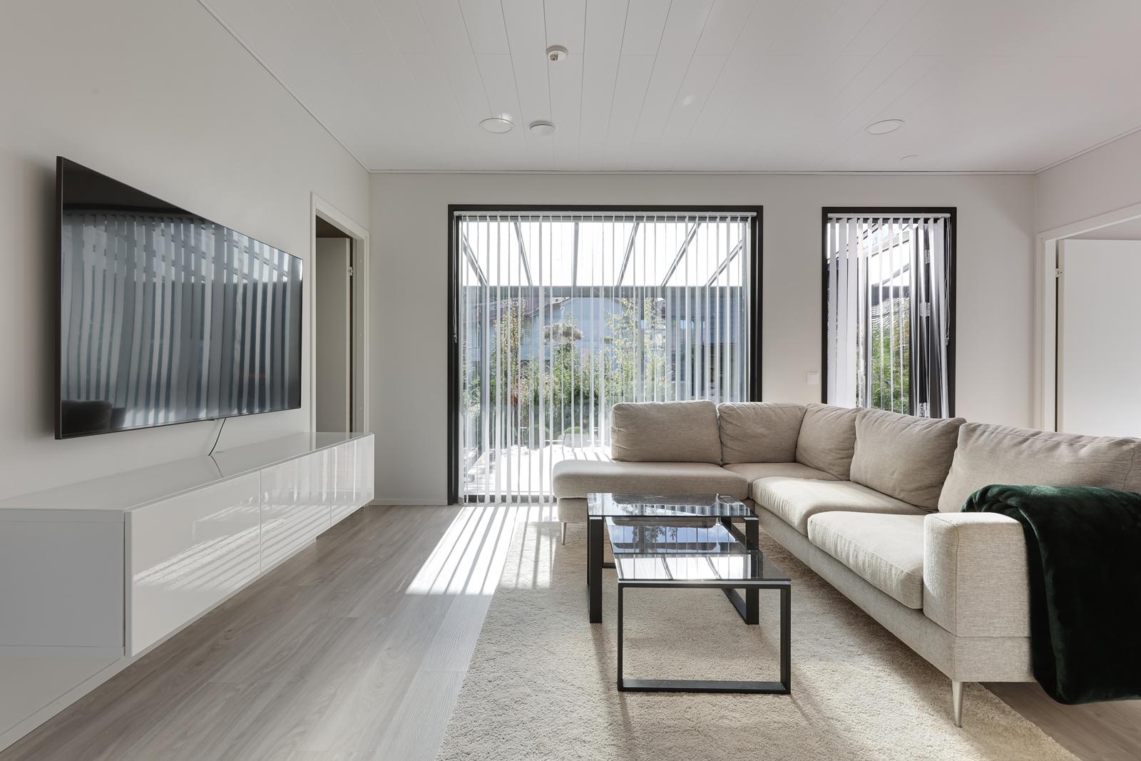 Valajankatu 7, Vasarapuisto, Järvenpää