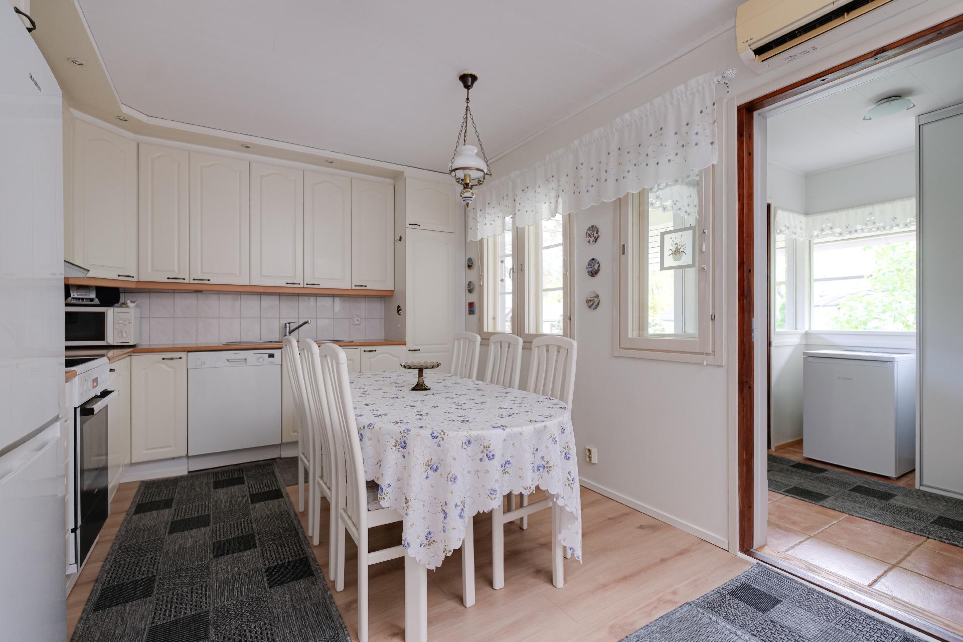 Impivaarantie 7, Tapanila, Helsinki