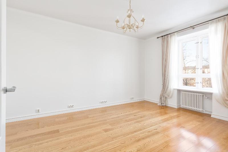 Tehtaankatu 12, Ullanlinna, Helsinki