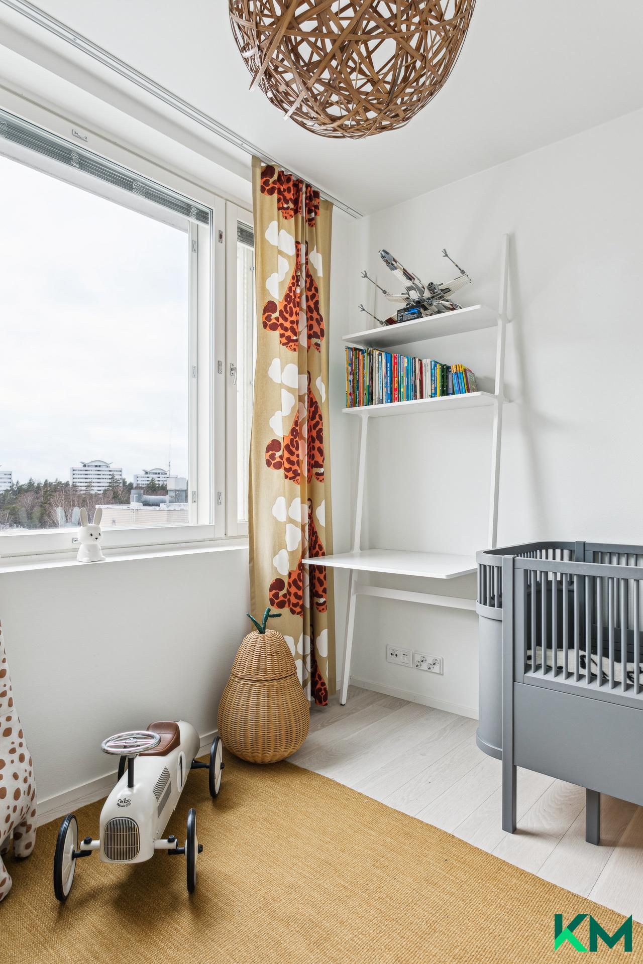 Kirjokansi 3, Tapiola, Espoo