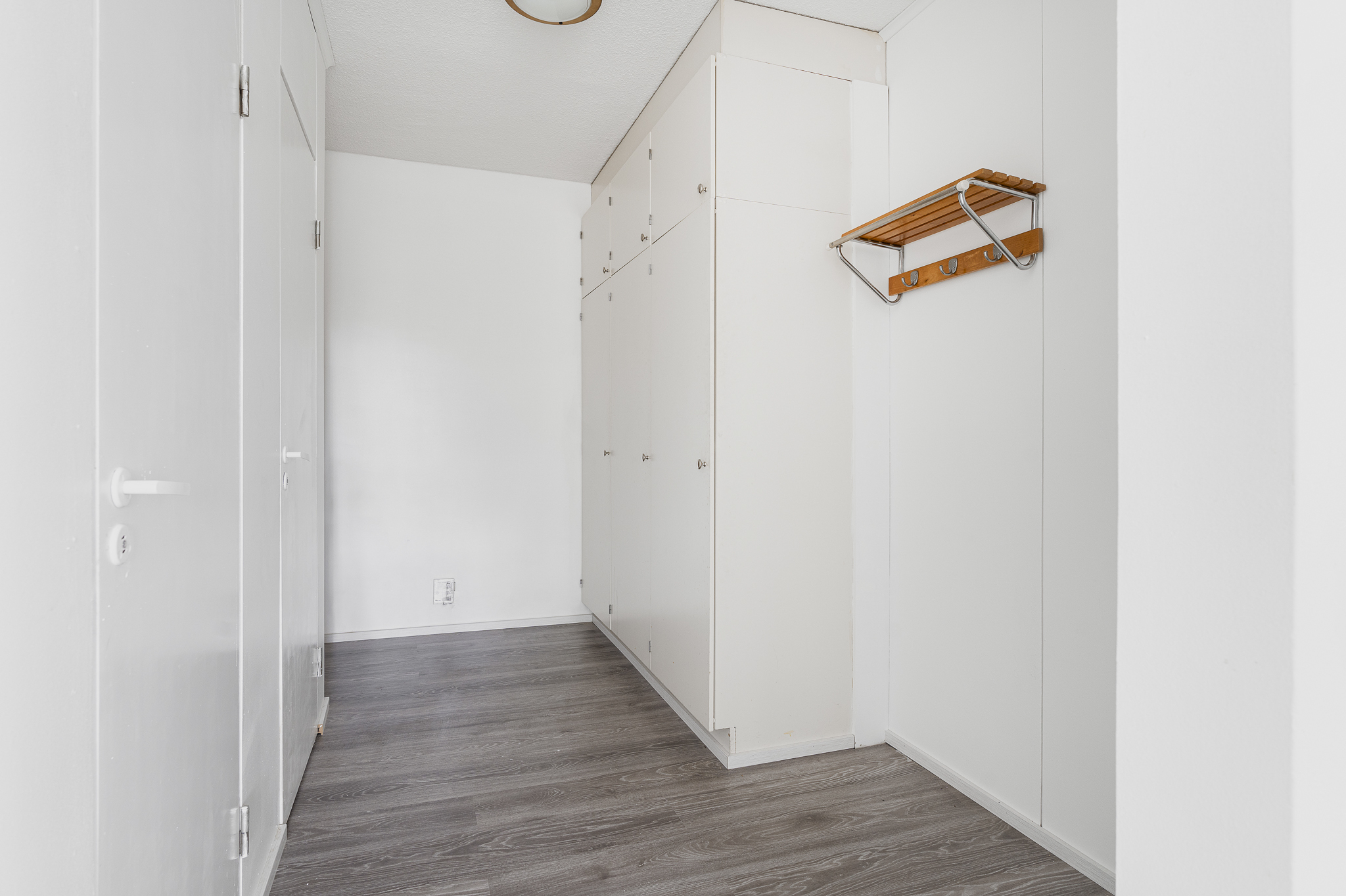 Jokiniementie 29, Veräjämäki, Helsinki