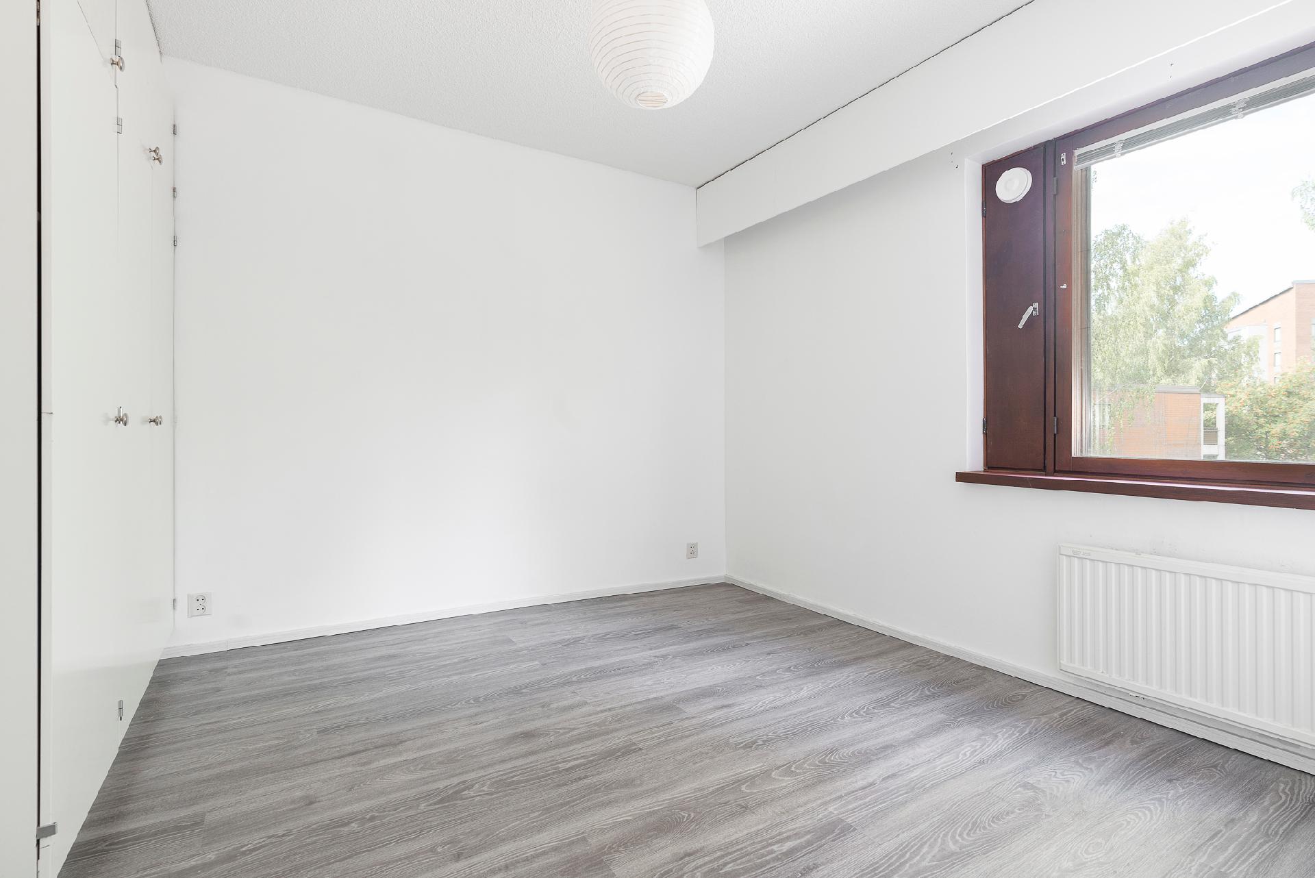 Jokiniementie 29, Veräjämäki, Helsinki