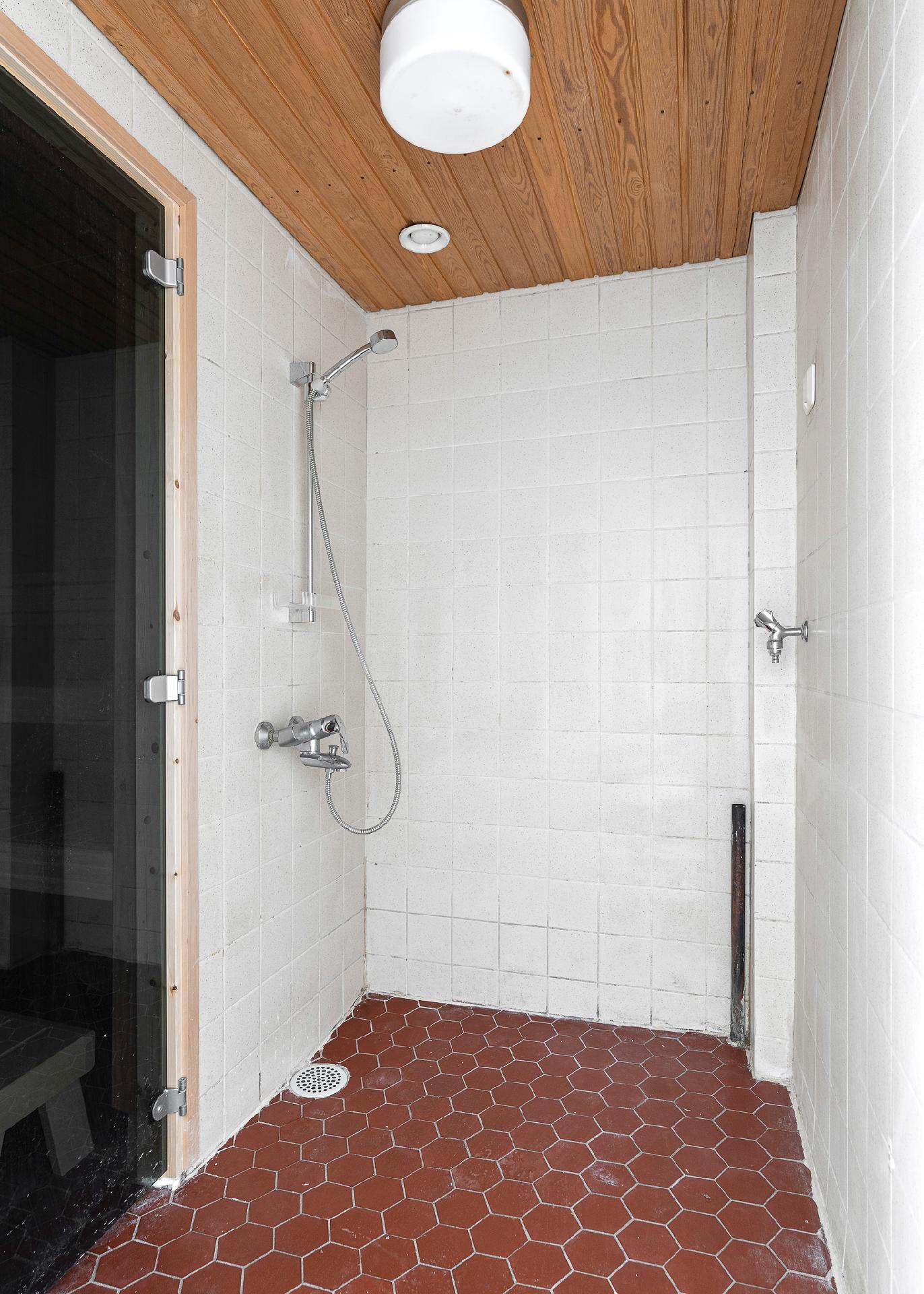 Jokiniementie 29, Veräjämäki, Helsinki