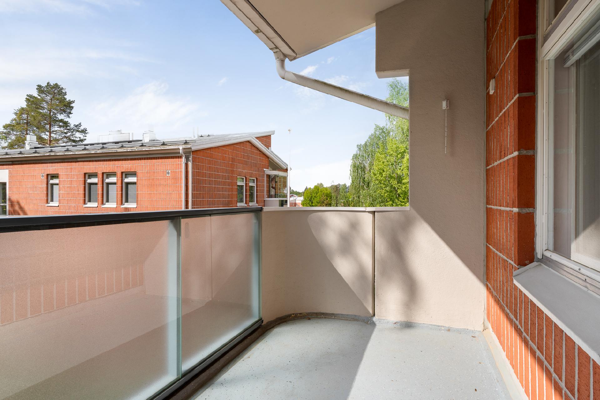 Kiulukkapolku 4, Pähkinärinne, Vantaa