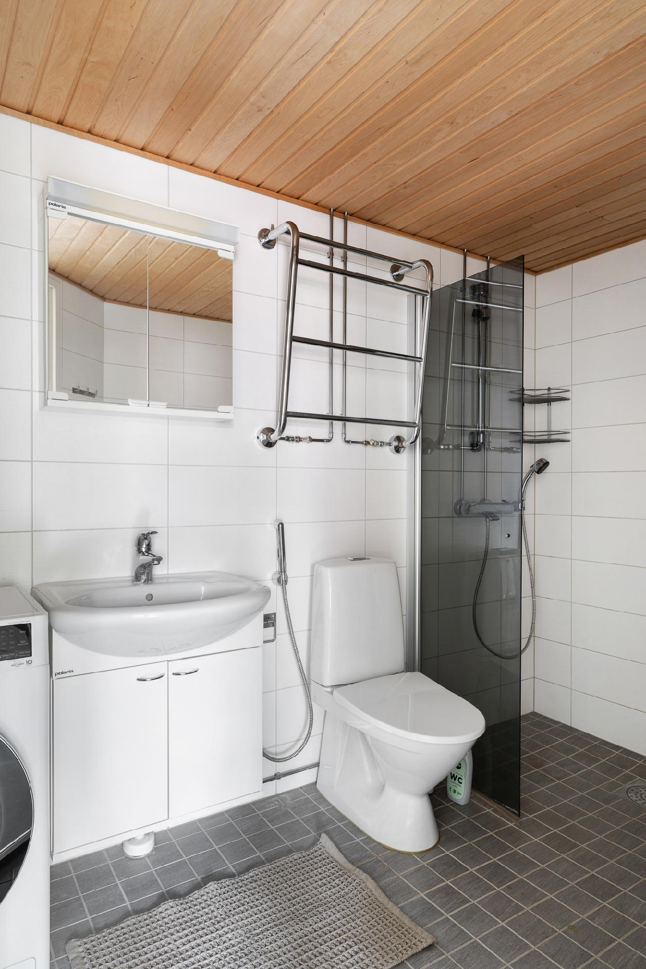 Kiulukkapolku 4, Pähkinärinne, Vantaa