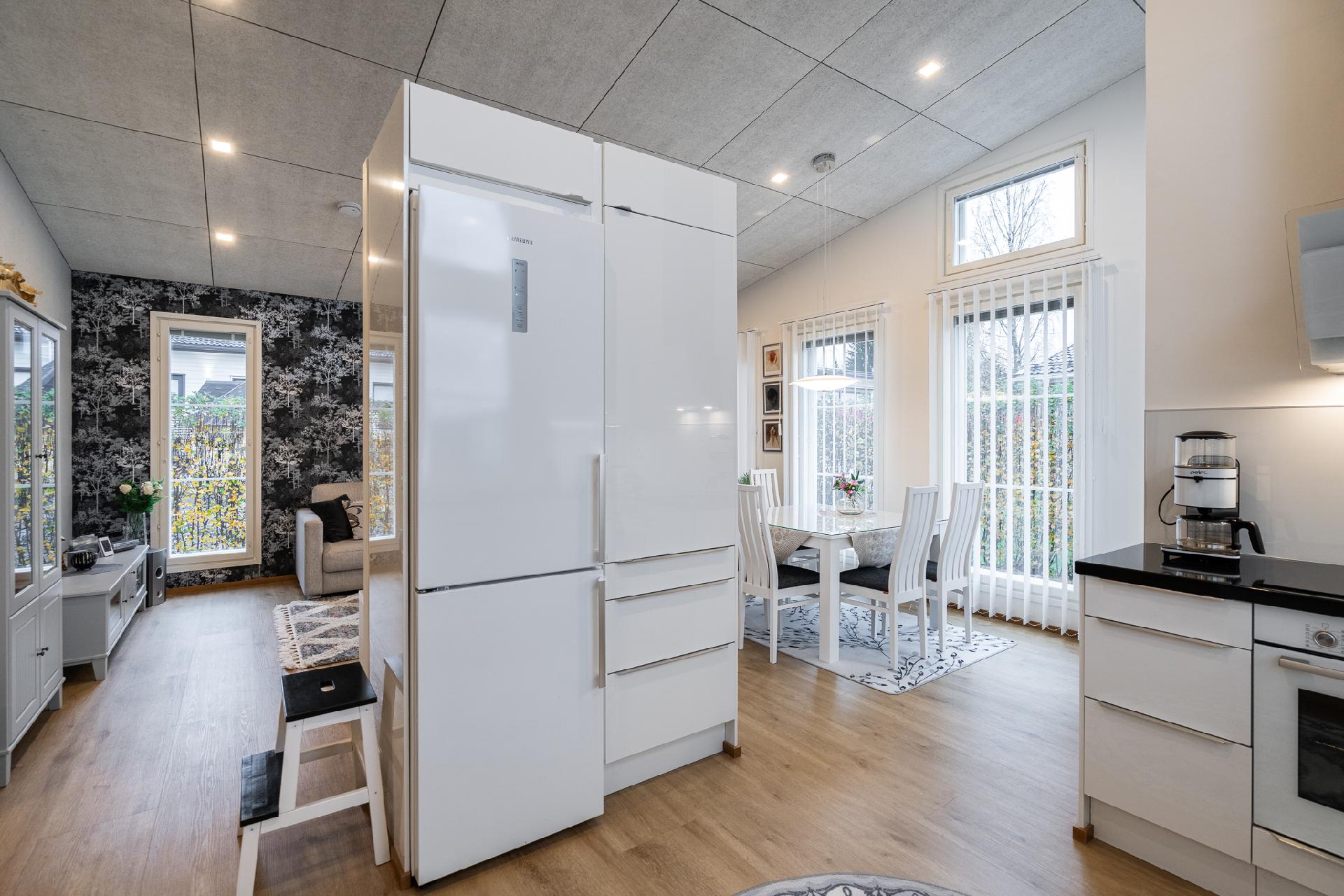 Harmaasieponkuja 4, Länsi-Lintula, Valkeakoski