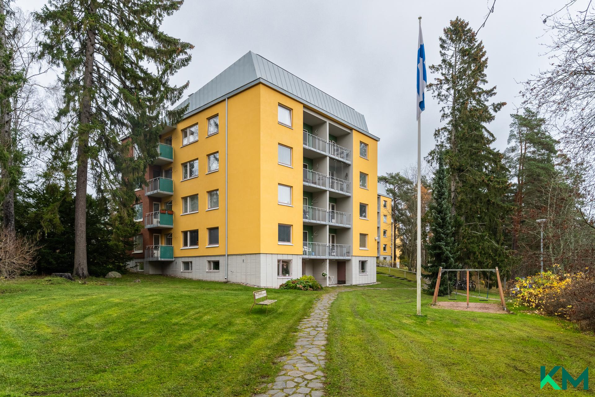 Nallenpolku 2, Tapiola, Espoo