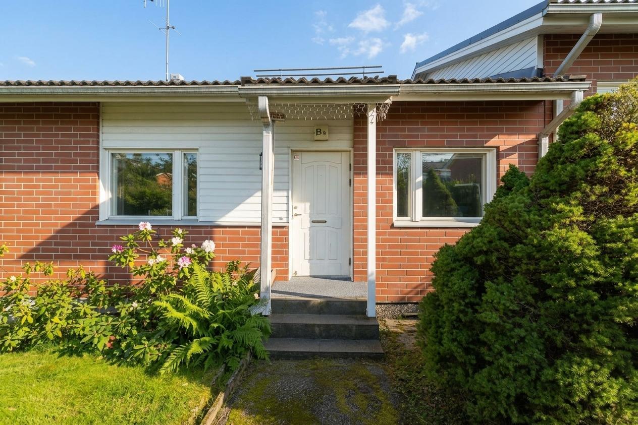 Pääskyläntie 3, Vaarala, Vantaa