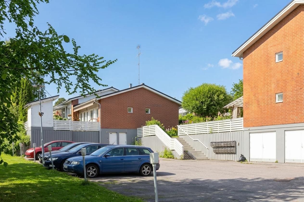 Pääskyläntie 3, Vaarala, Vantaa