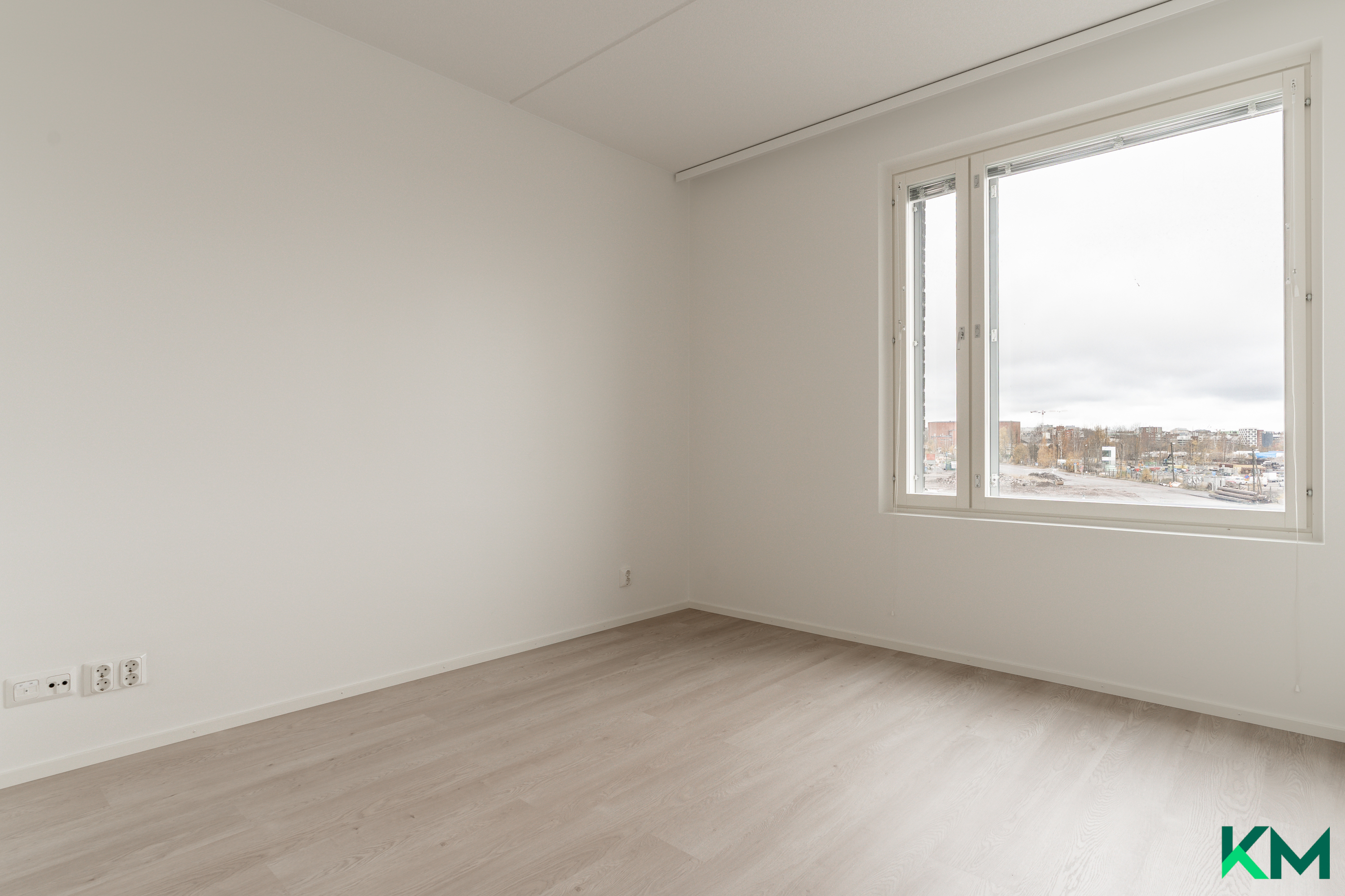 Iso ja avara makuuhuone