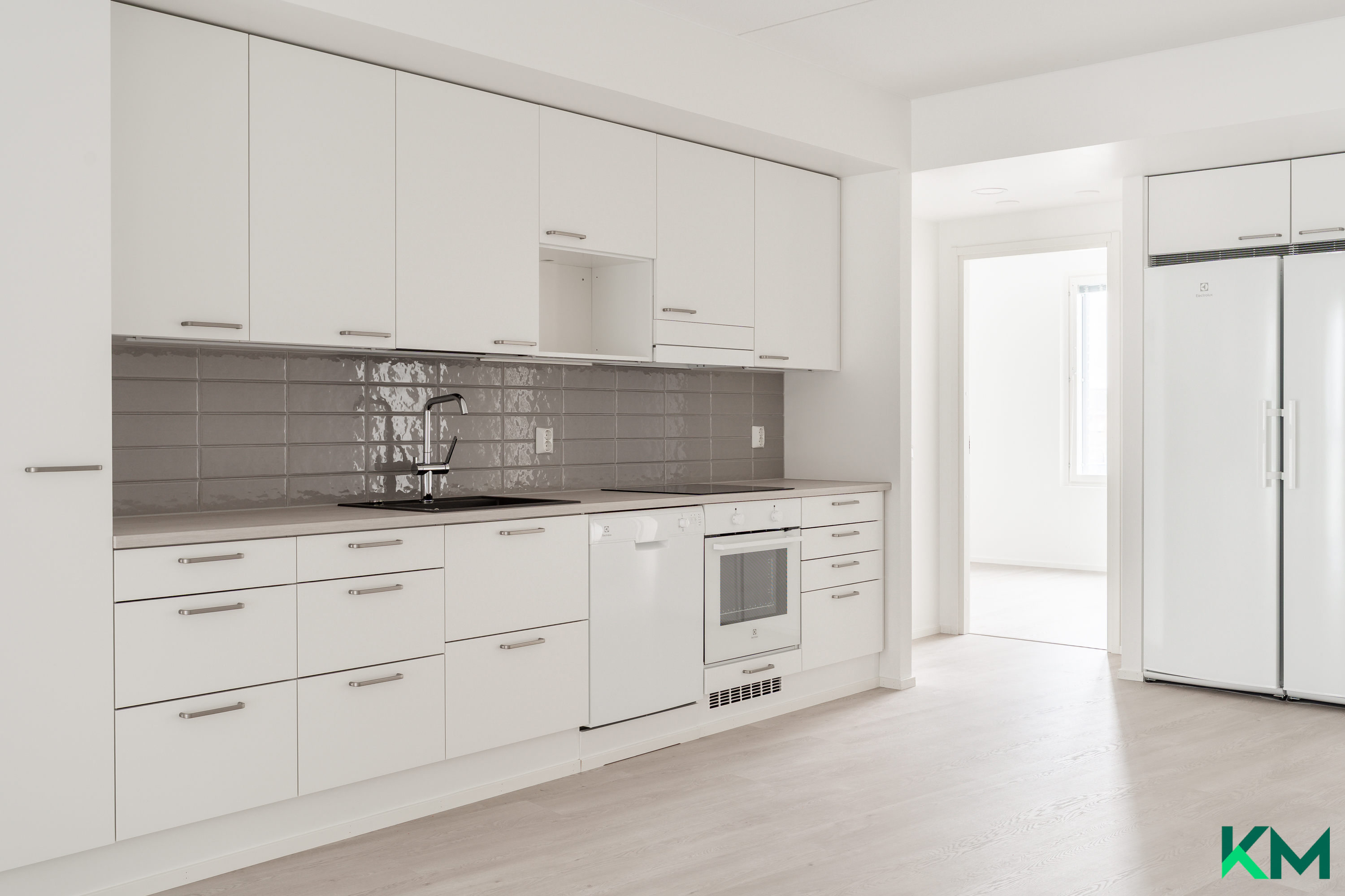 Keittiössä hyvin säilytystilaa