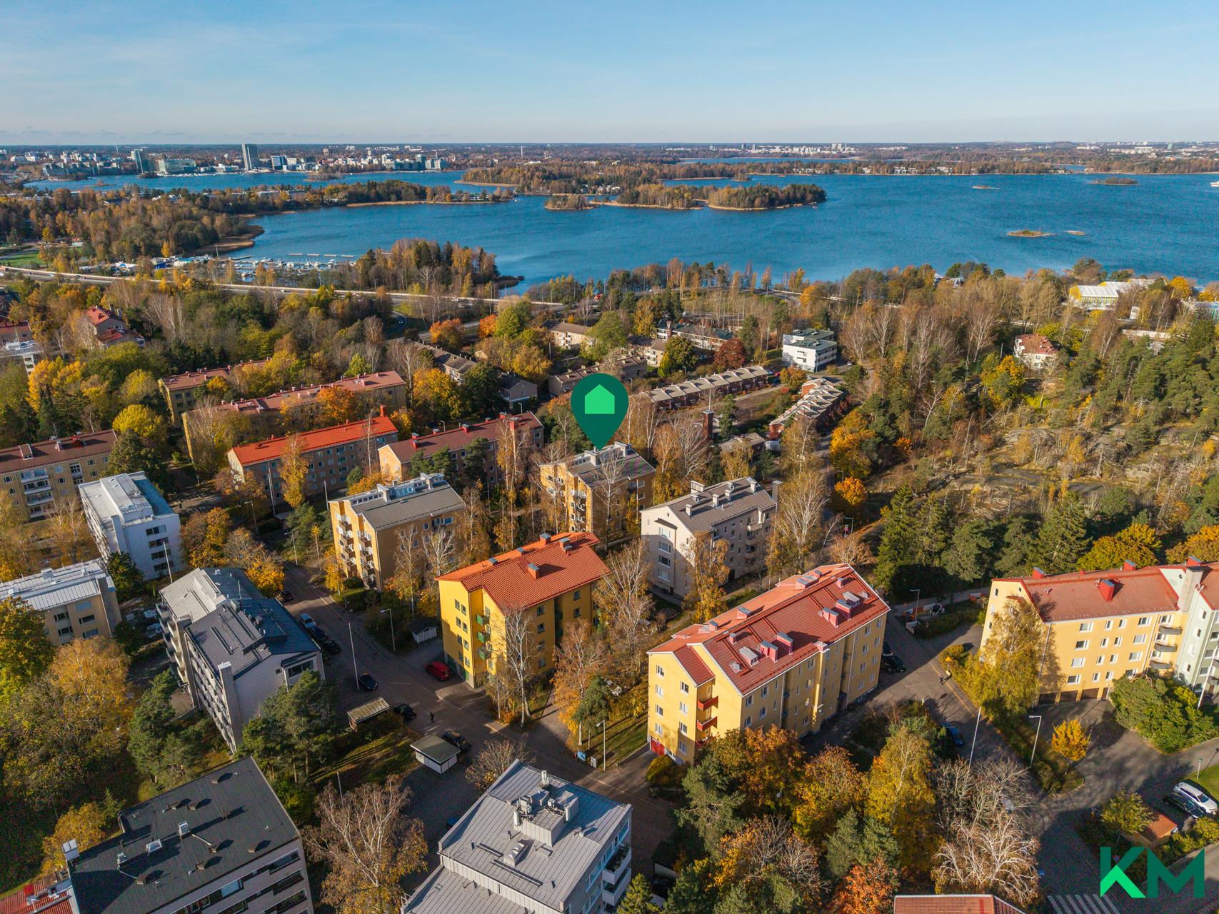 Taivaanvuohentie 12, Lauttasaari, Helsinki