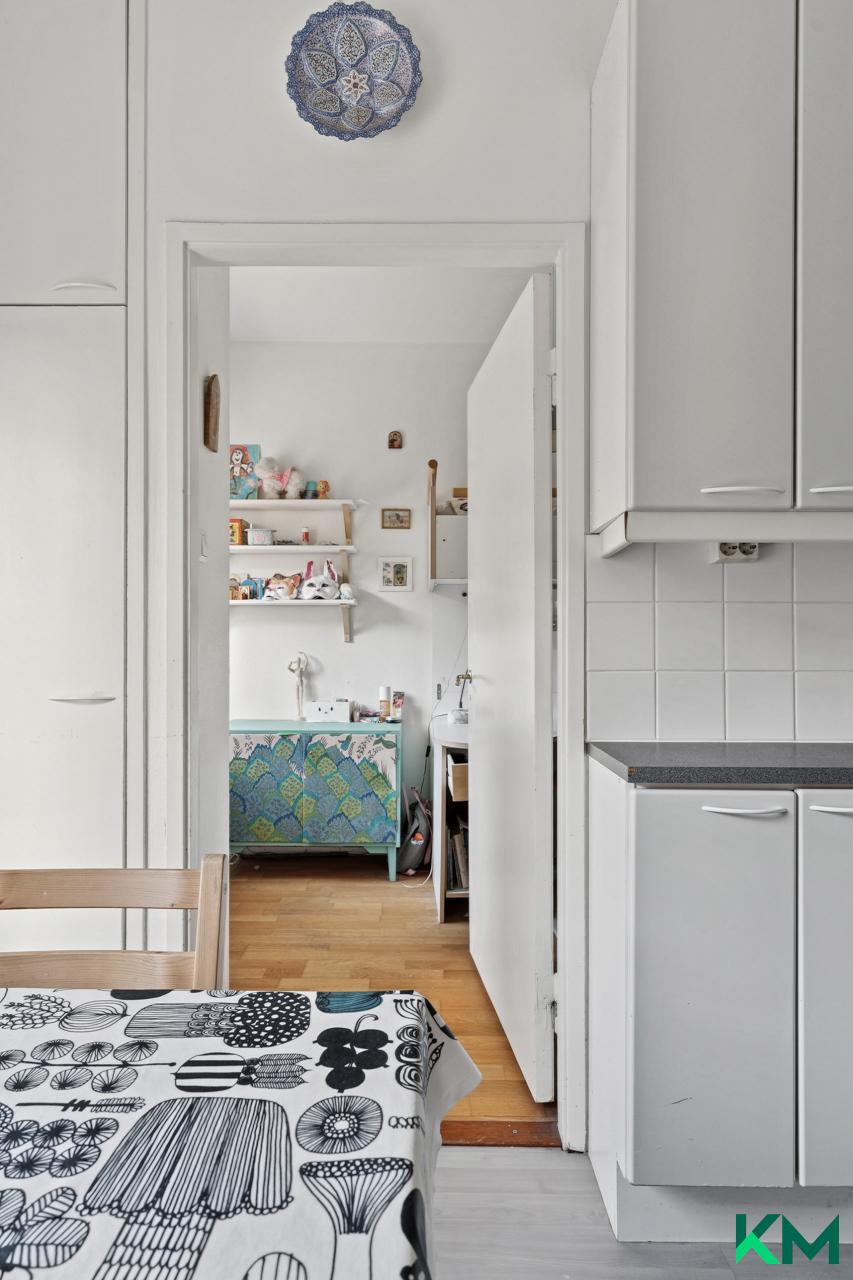 Taivaanvuohentie 12, Lauttasaari, Helsinki