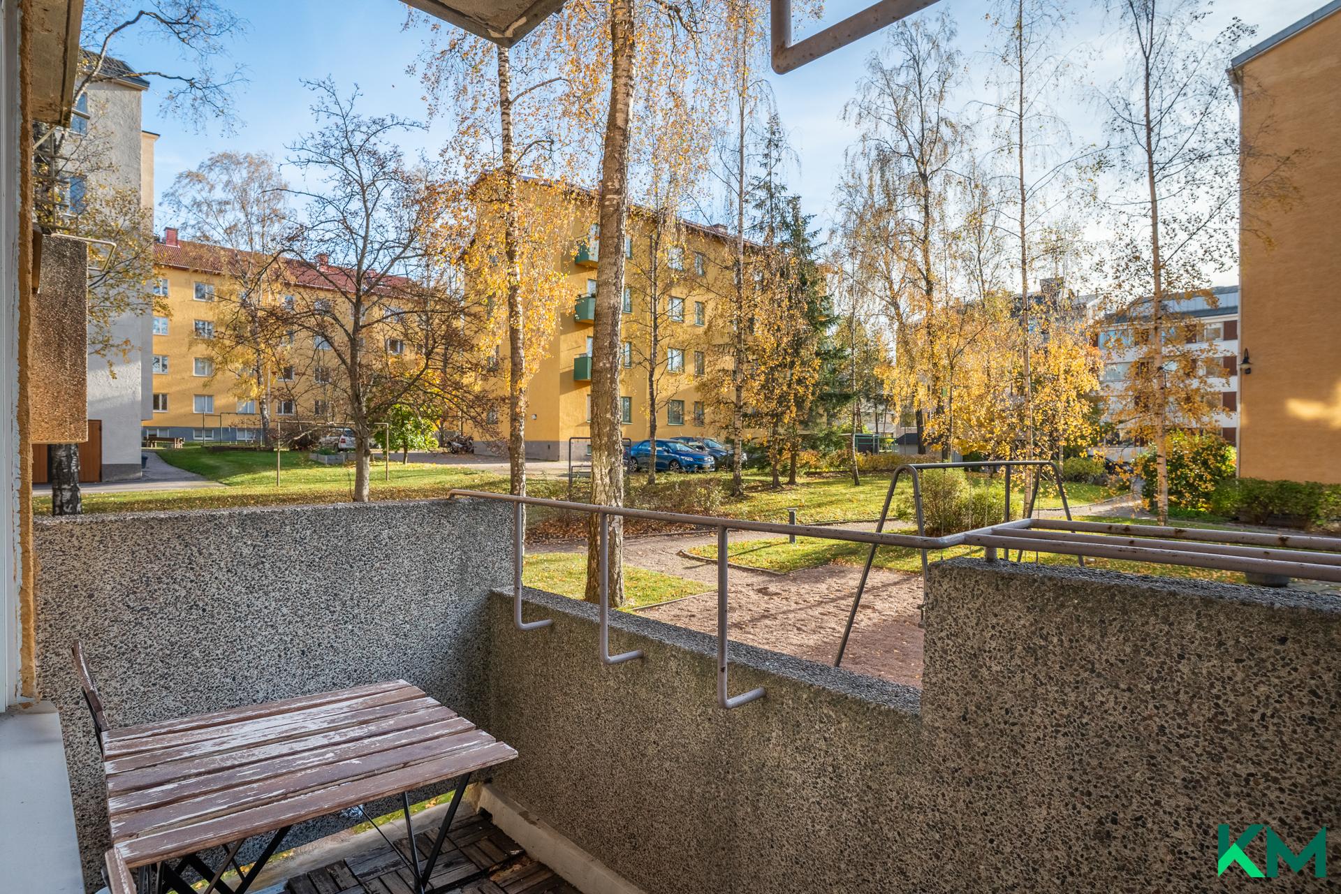 Taivaanvuohentie 12, Lauttasaari, Helsinki