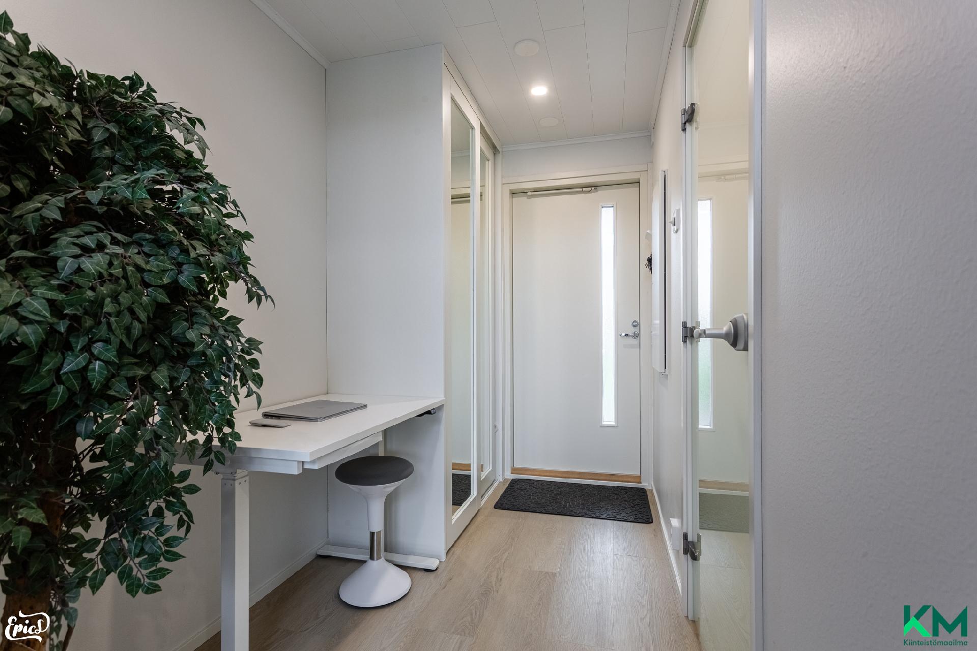 Puusepäntie 2, Moisio, Lempäälä