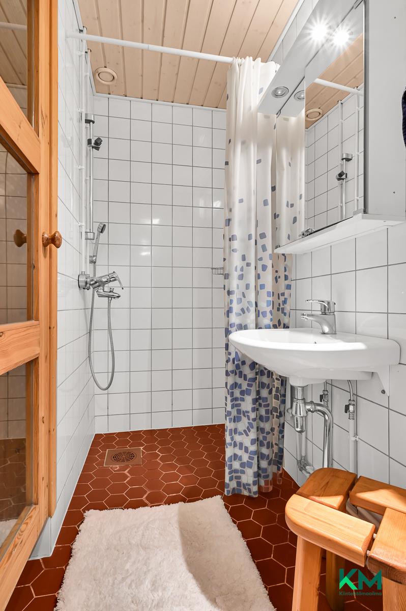 Kustaa Vaasan katu 7, Raasepori