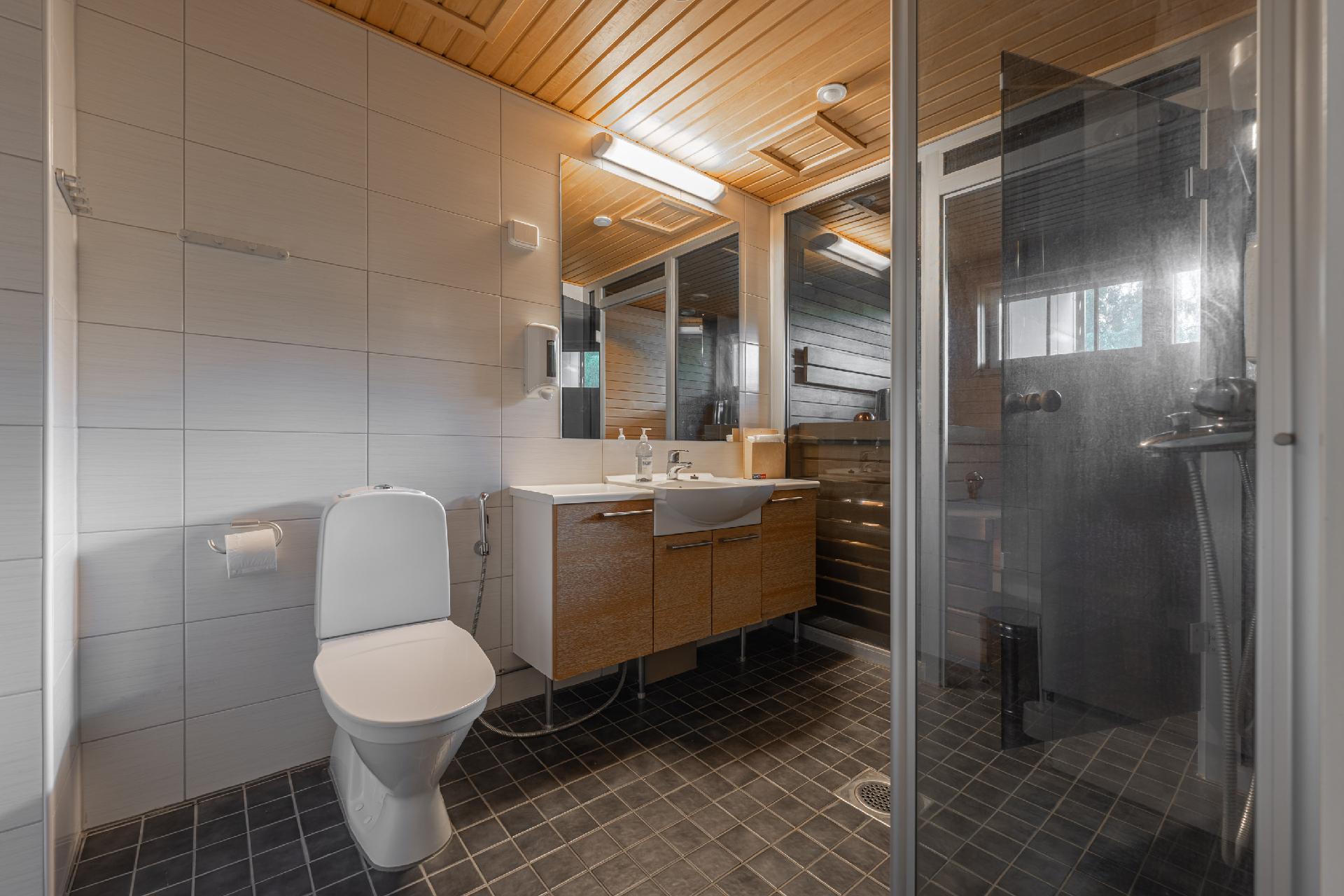 Tähtitie 1, Tahkovuori, Kuopio