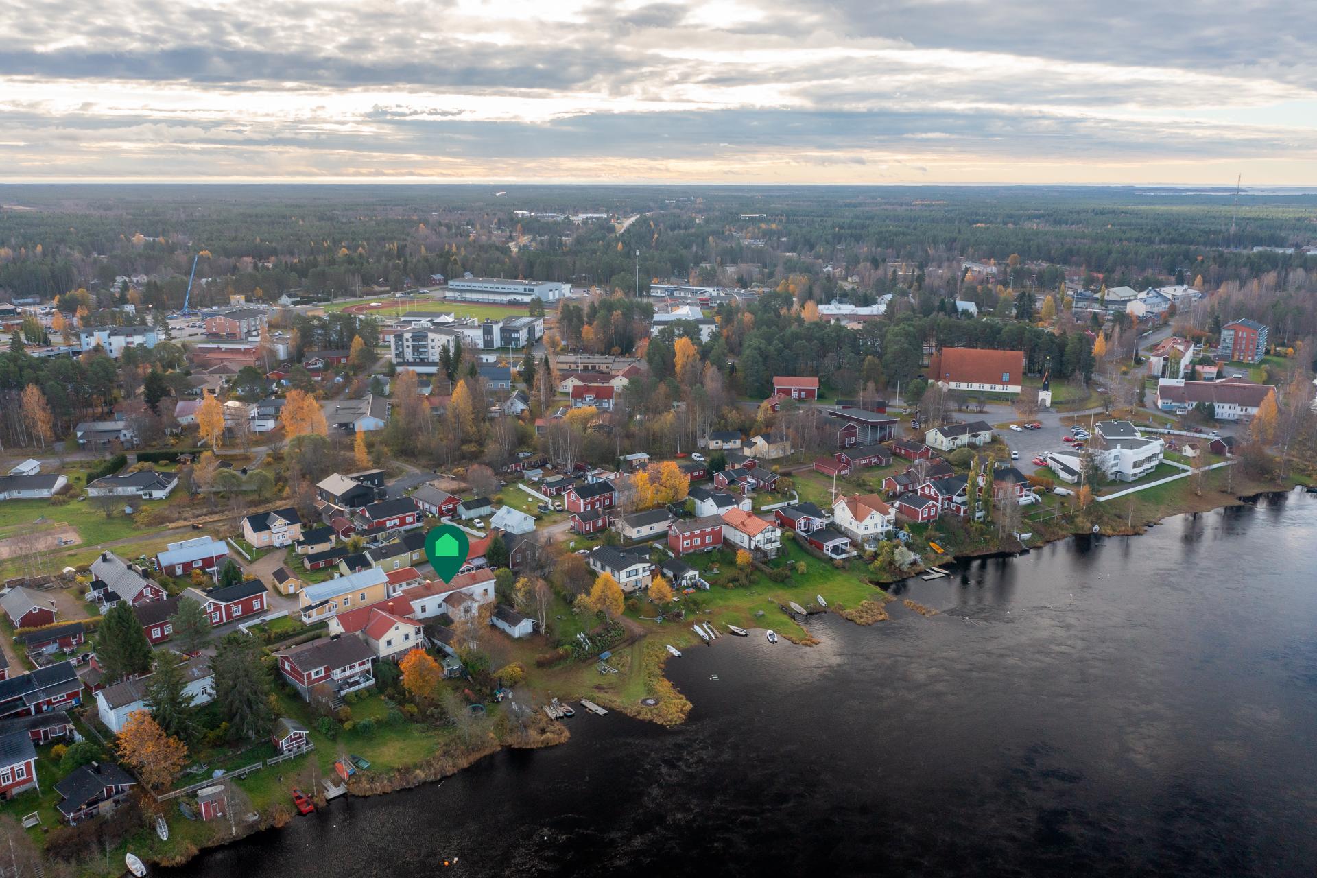 Alakatu 10, Hamina, Ii