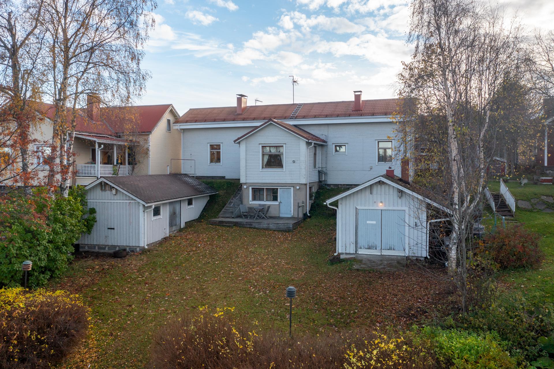 Alakatu 10, Hamina, Ii