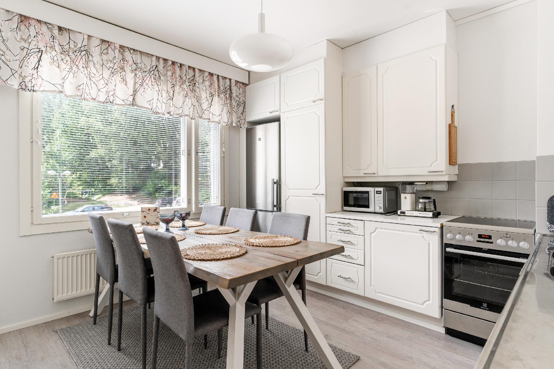 Raappavuorenreuna 8, Martinlaakso, Vantaa