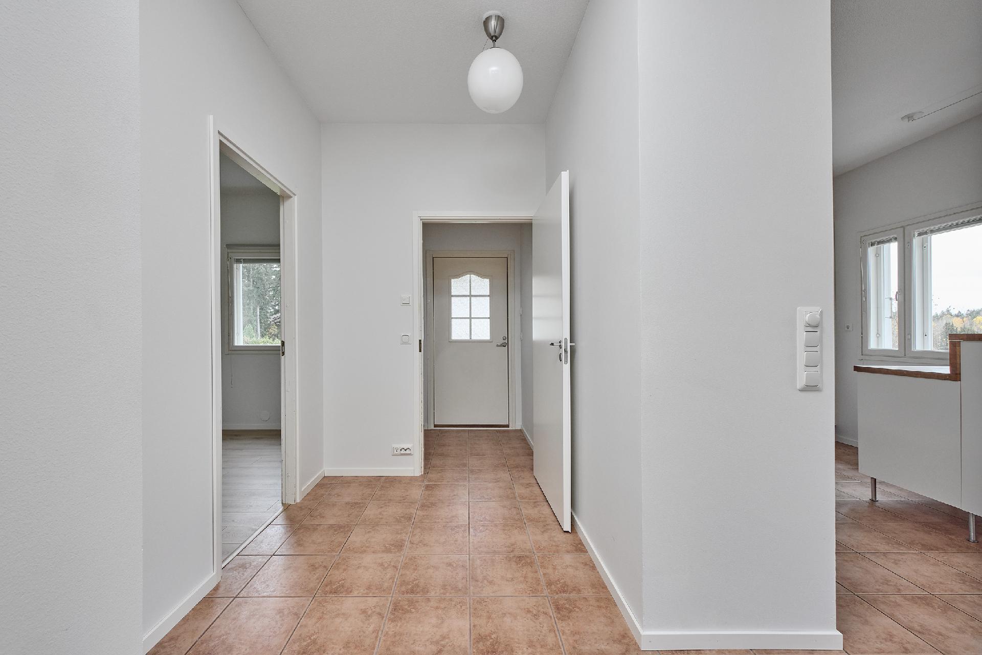 Hiidenkuja 2, Routio, Lohja