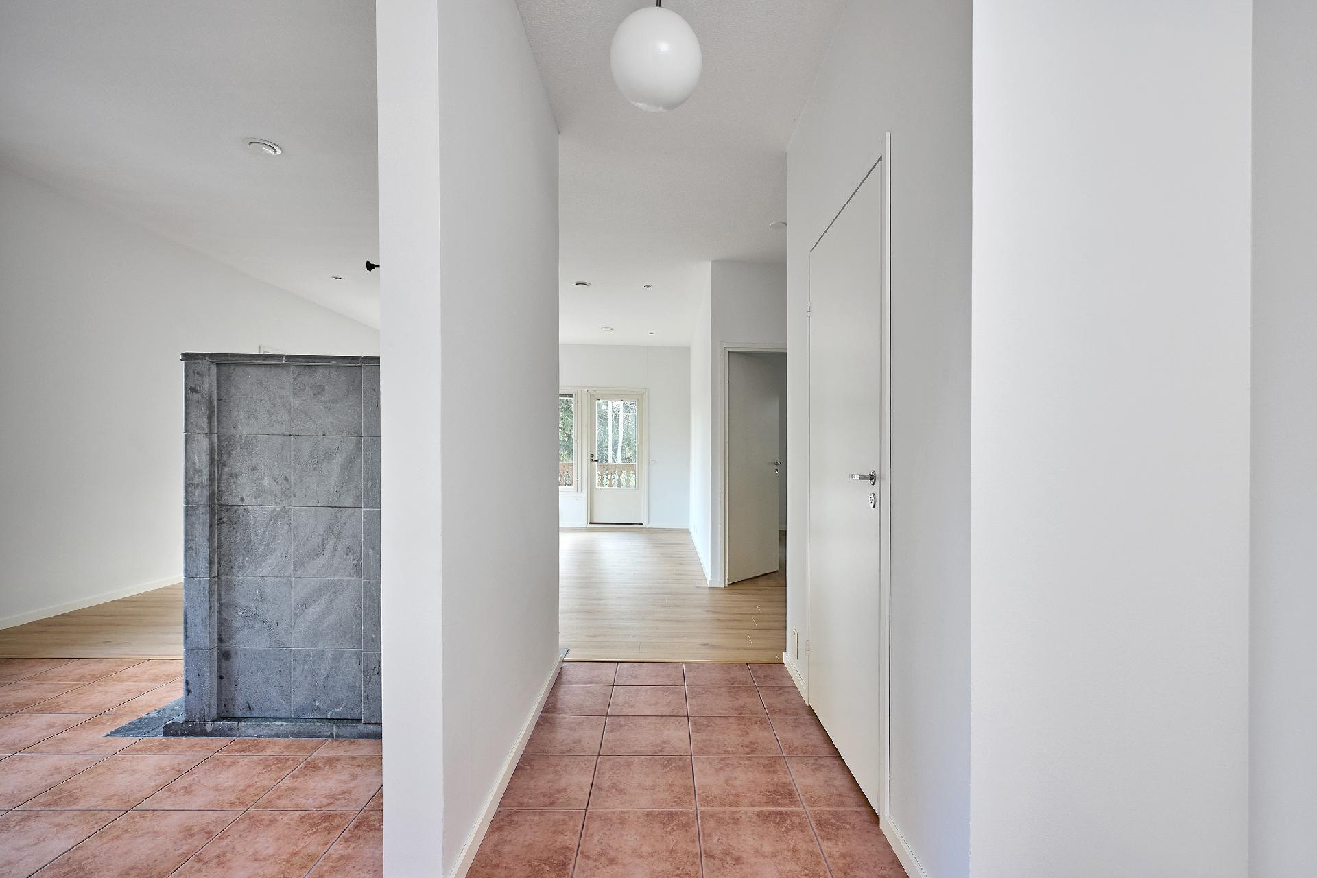 Hiidenkuja 2, Routio, Lohja