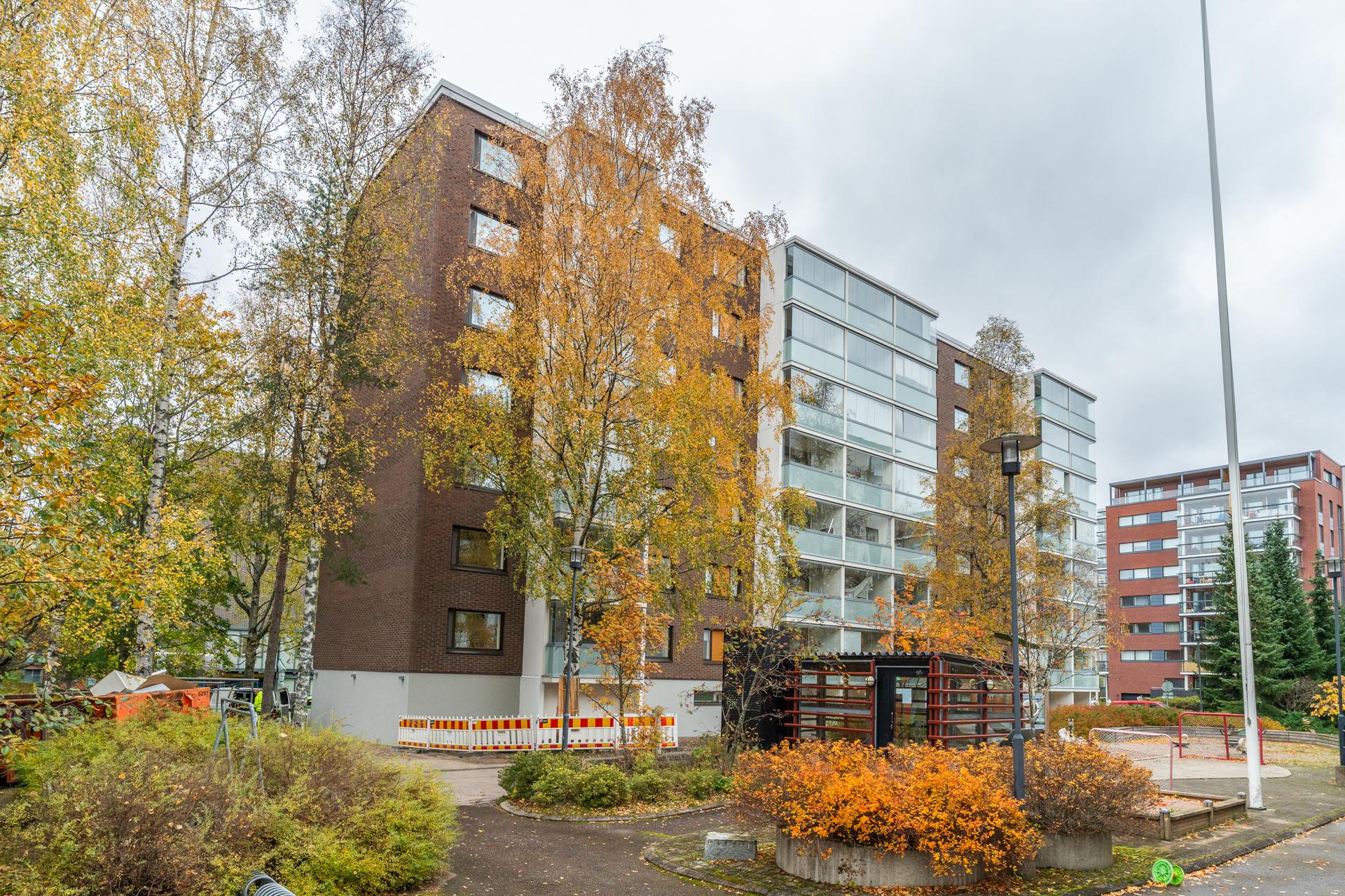 Itälahdenkatu 10, Lauttasaari, Helsinki