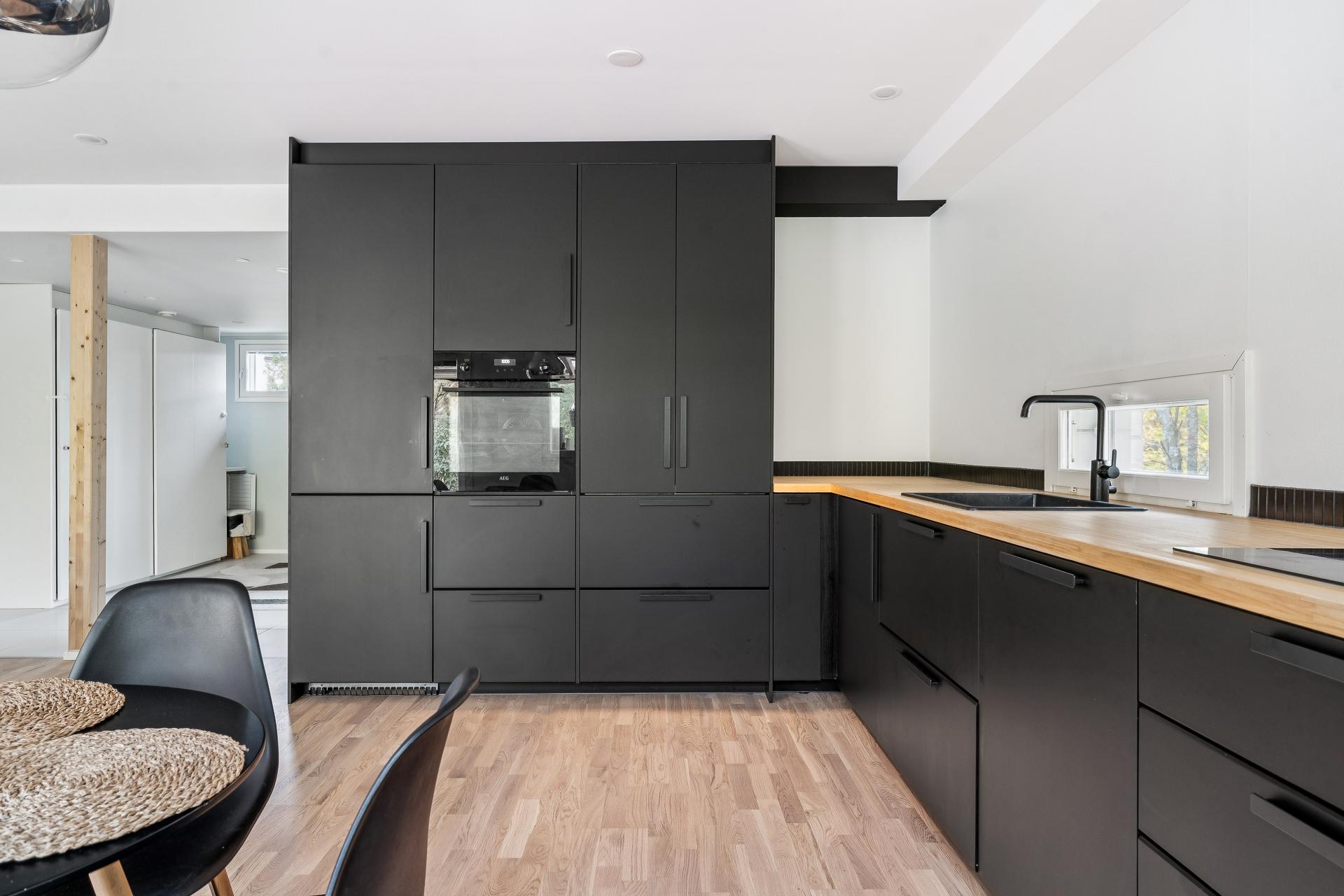 Vartiokyläntie 39, Vartioharju, Helsinki